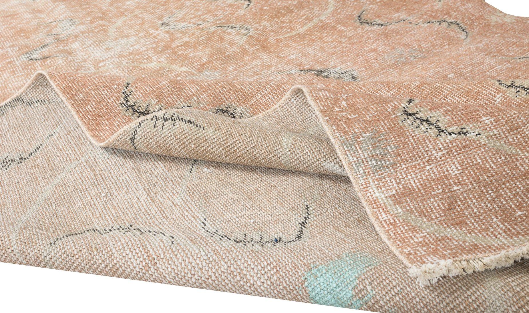 Bohémien Tappeto turco fatto a mano, moderno e di metà secolo, disegnato da Zeki Muren in vendita
