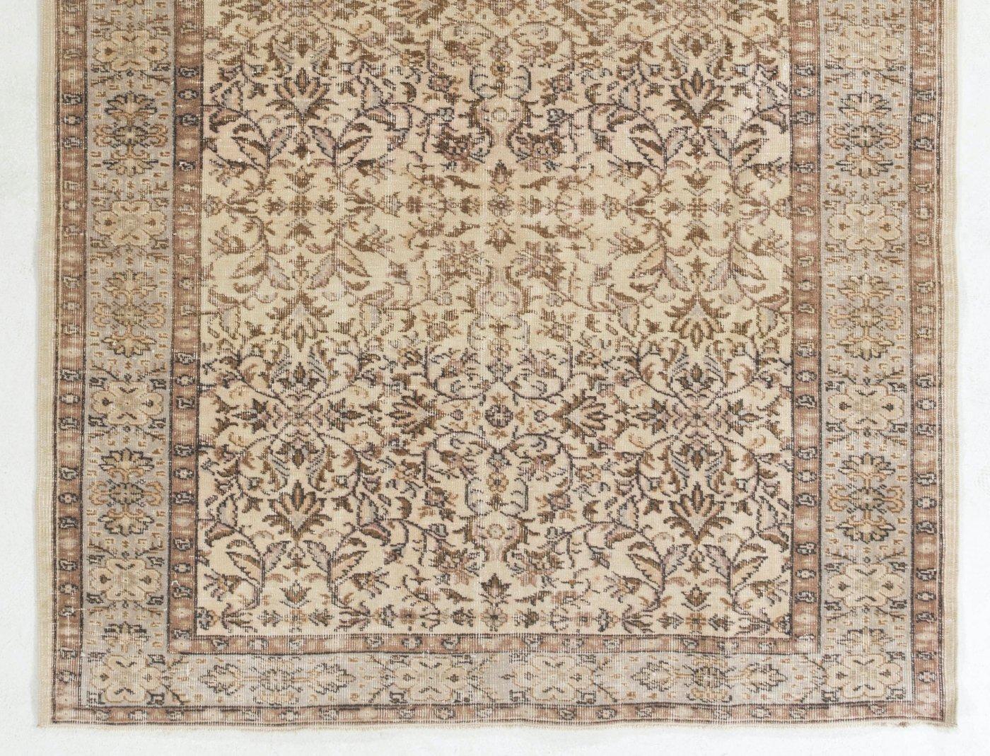 Hand-Woven 5.6x8.8 Ft Mid Century Vintage Handmade Turkish Oushak Rug with Floral Design For Sale