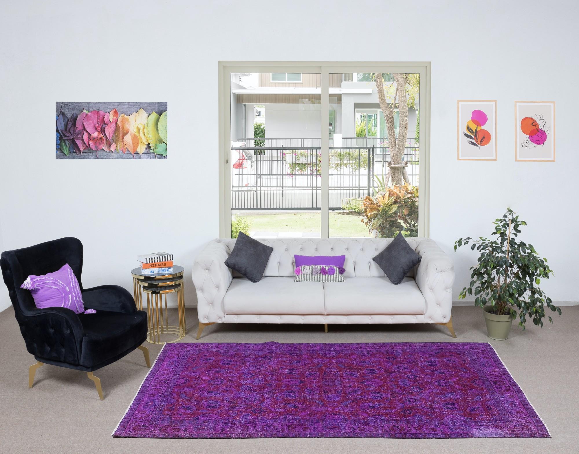 20th Century 5.6x9 Ft Bohemian Handmade Turkish Floor Rug, Ideal for Modern Interiors