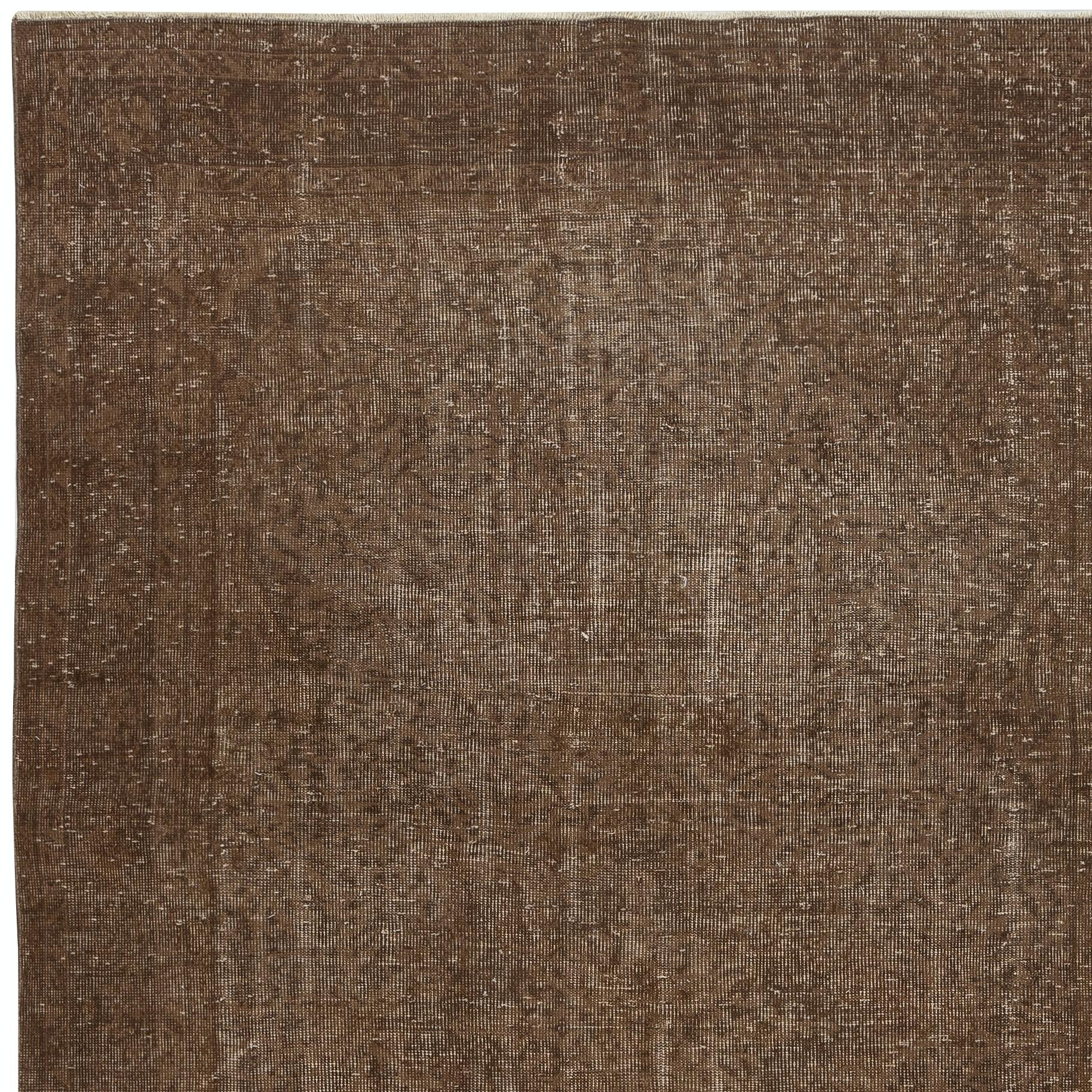 5.6x9 Ft Brauner Türkischer Teppich für Schlafzimmer. Handgefertigter Vintage-Teppich für das Wohnzimmer im Zustand „Gut“ im Angebot in Spring Valley, NY