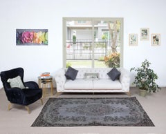 5.6x9 Ft Hand Knotted Rug with Floral Medallion, Gray Modern Turkish Carpet