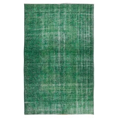 5.6x9,5 Ft Handgefertigter zentral- anatolischer Vintage-Wollteppich in Grün überzogen