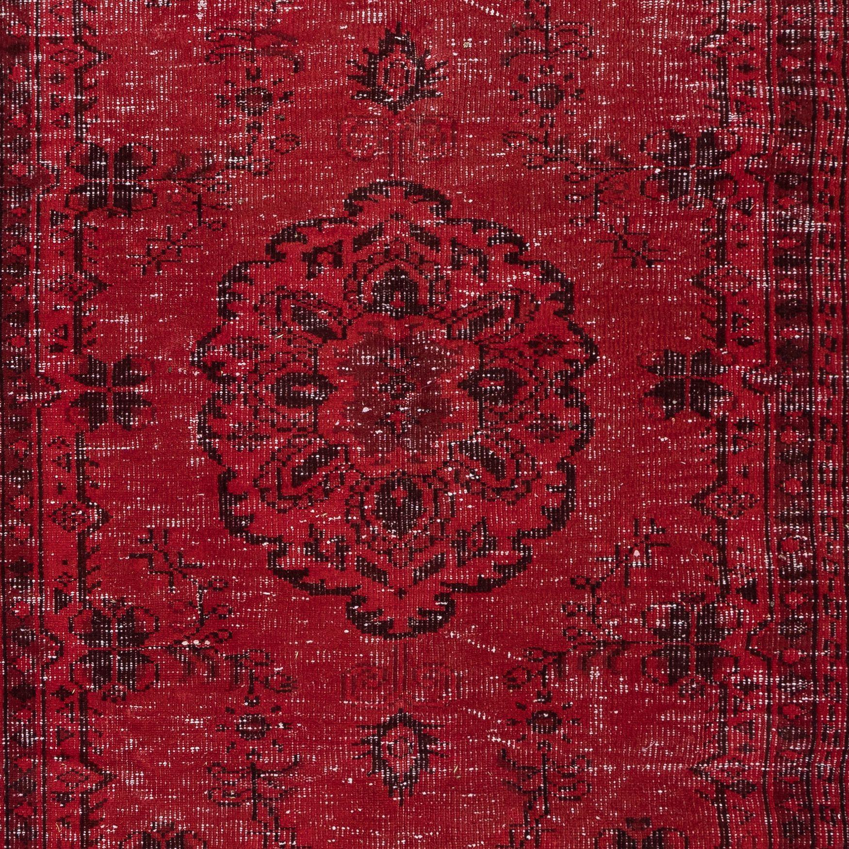20th Century 5.6x9 Ft Modern & Contemporary Rug in Dark Red, Handmade Turkish Wool Carpet For Sale