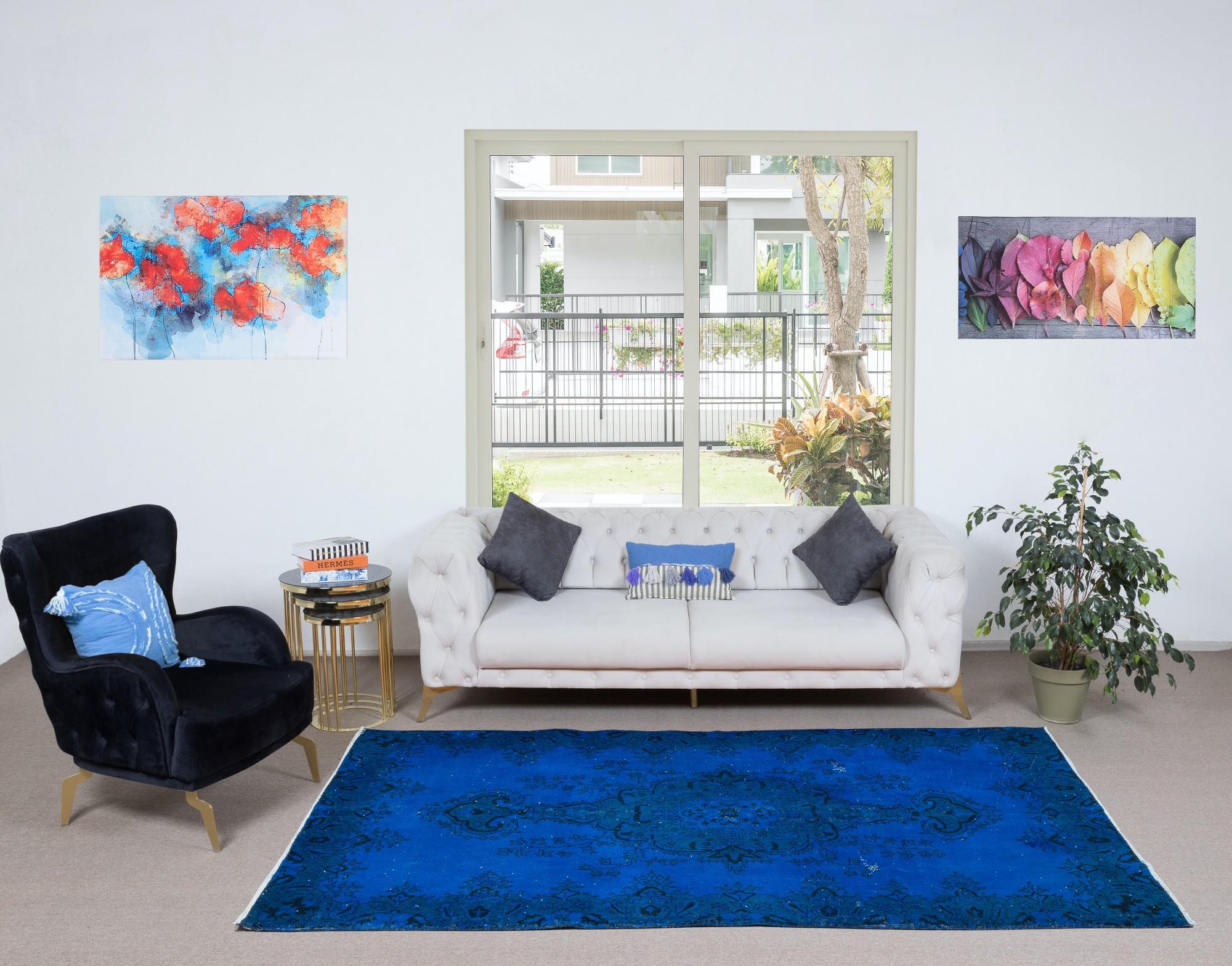 20th Century 5.6x9 Ft Modern Handmade Area Rug, Blue Turkish Carpet with Medallion Design For Sale