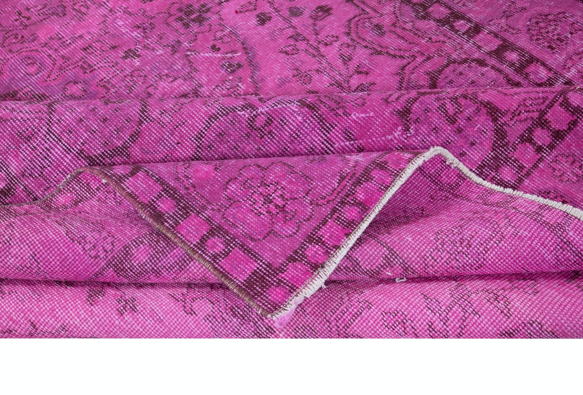 Modern 5.6x9 Ft Pink Handmade Turkish Wool Area Rug, Contemporary Low Pile Carpet For Sale