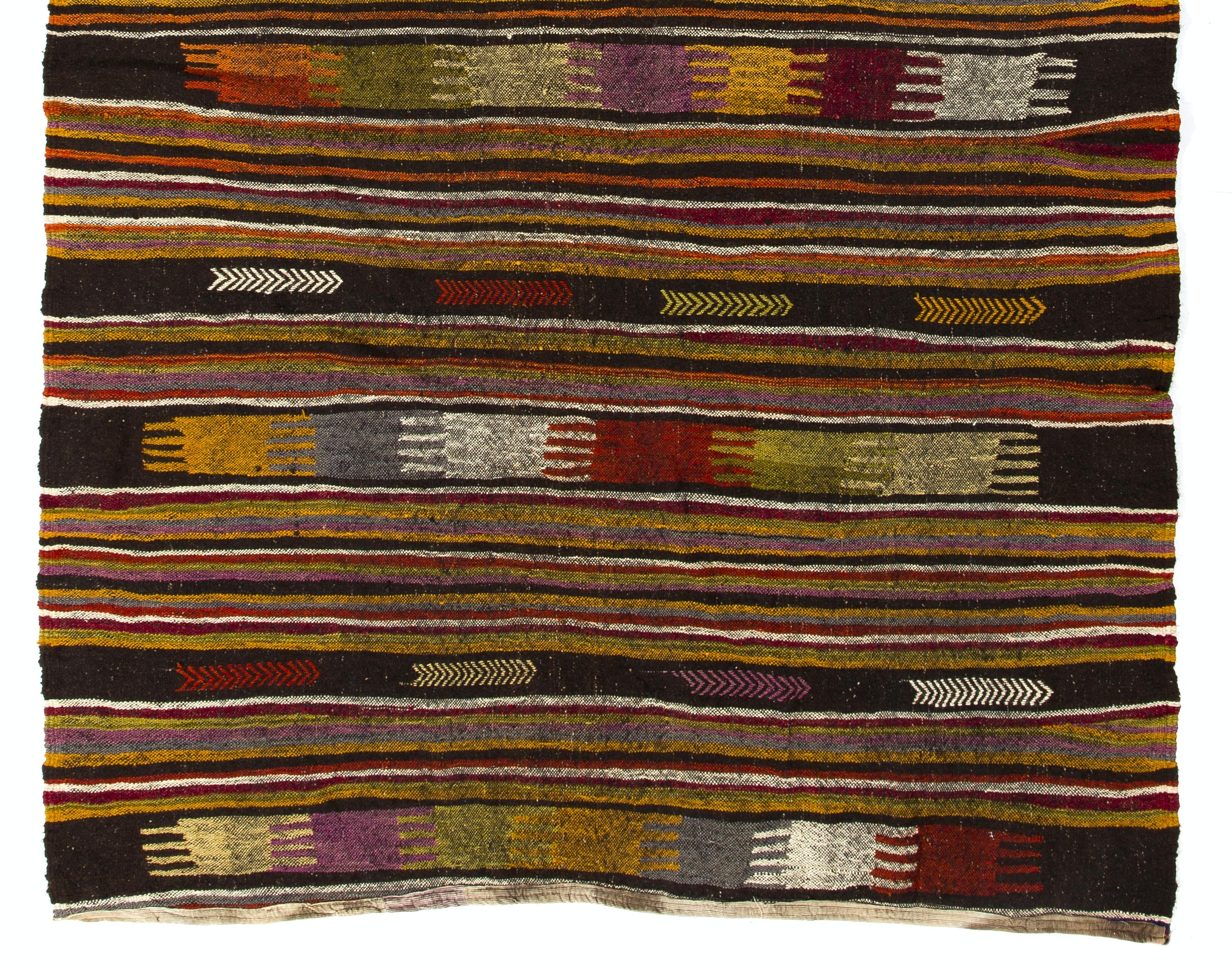 5.8x9 Ft Vintage Hand-Woven Central Anatolian Kilim Rug with Striped Design In Good Condition For Sale In Philadelphia, PA