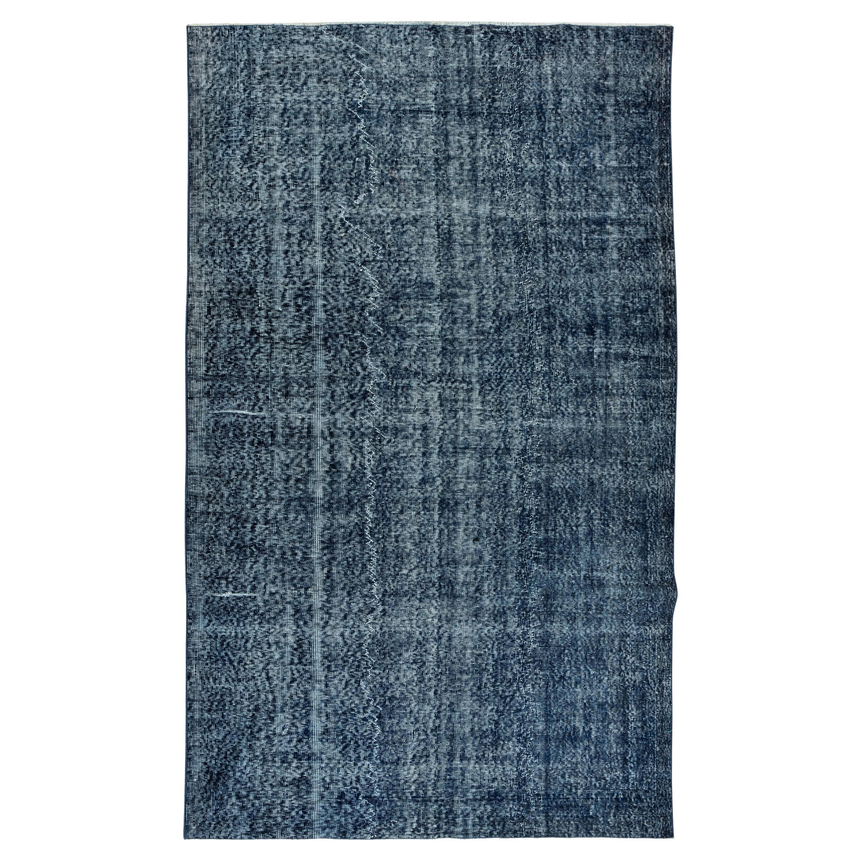 5.6x9.2 Ft Moderner marineblauer Teppich, handgefertigter türkischer Wollteppich, Vintage im Angebot