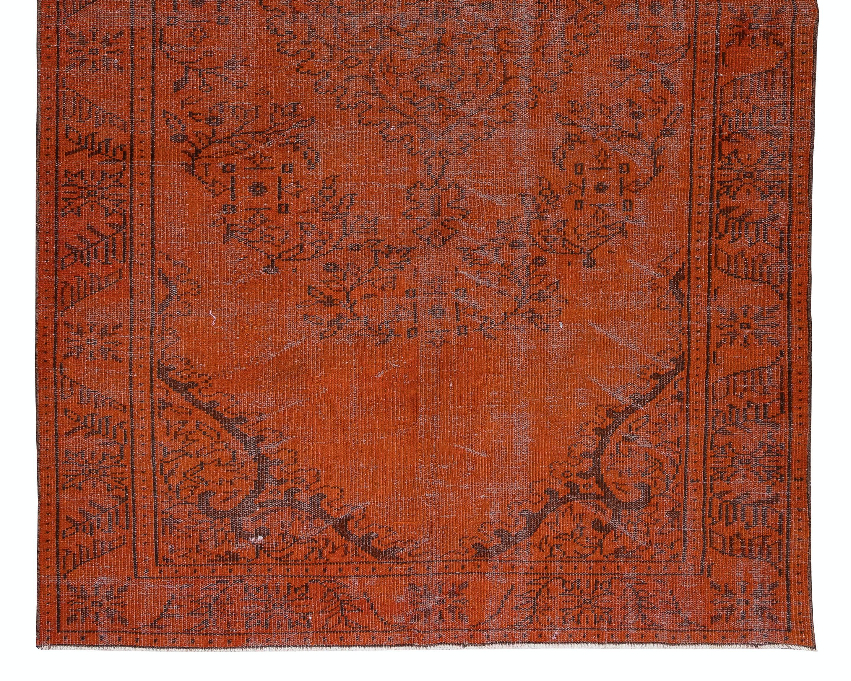 Hand-Knotted 5.6x9.3 Ft Vintage Handmade Anatolian Medallion Pattern Wool Area Rug in Orange For Sale