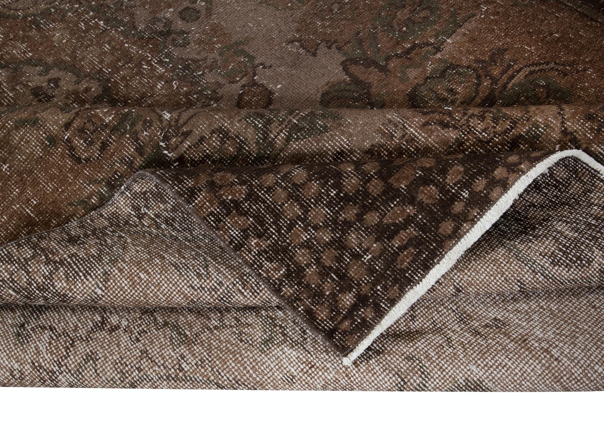Hand-Knotted 5.6x9.6 Ft Rustic Turkish Rug, Brown Handmade Modern Medallion Design Carpet For Sale