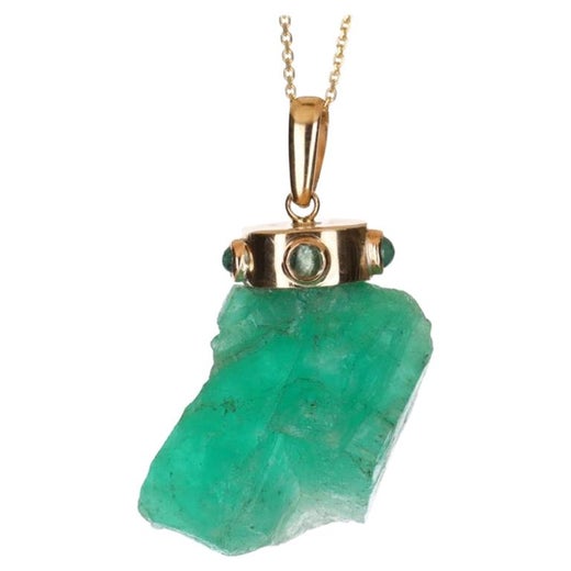 57 Carat 14K Huge Yellow Gold Emerald Crystal Pendant For Sale at 1stDibs |  men emerald pendant, emerald necklace mens