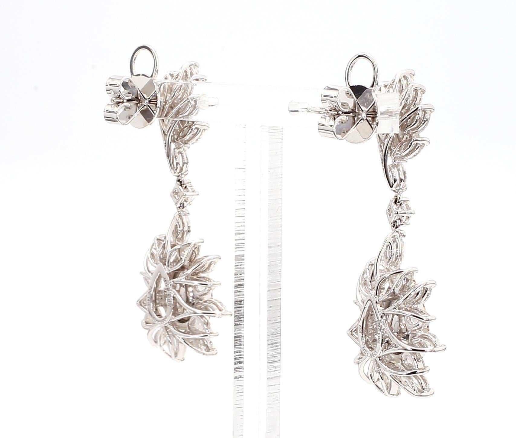 5.7 Carat Fancy Pinkish Brown Diamond Earrings in 18K Gold For Sale 1