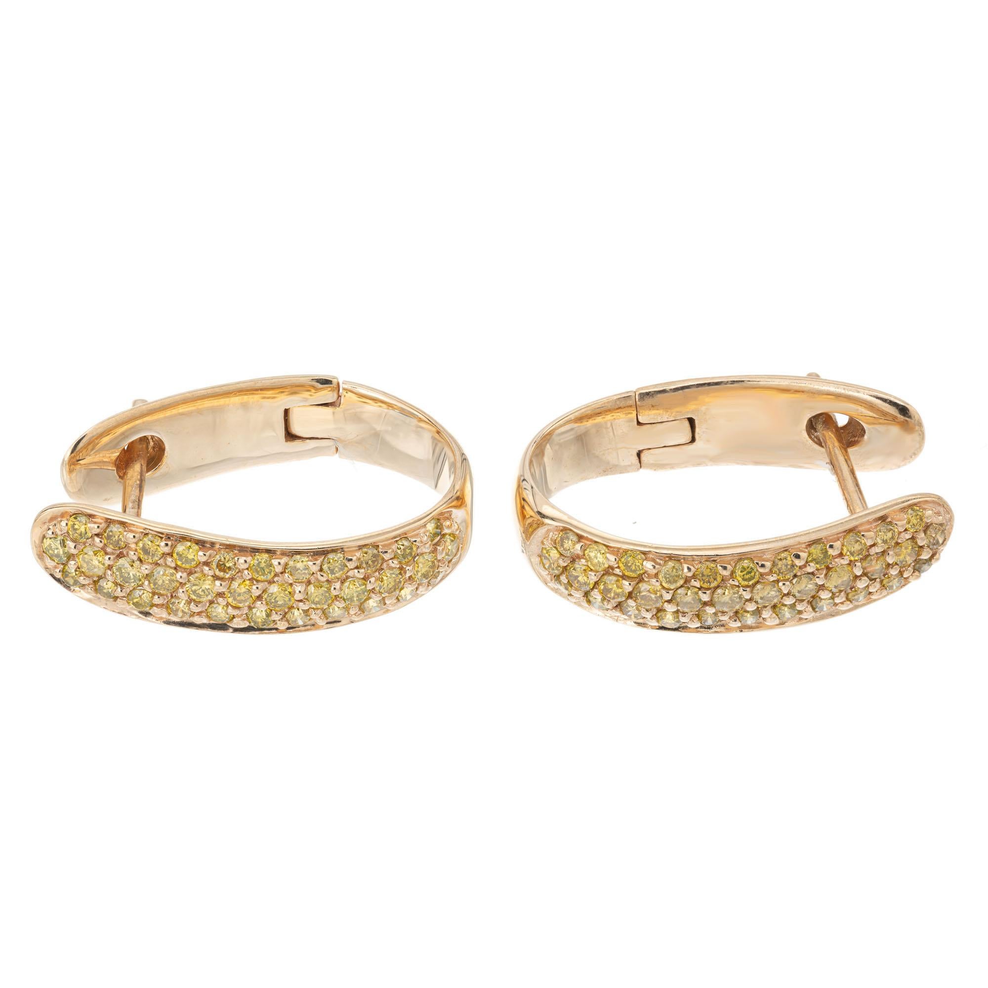.57 Carat Yellow Diamond Yellow Gold Pave Hoop Earrings In Excellent Condition For Sale In Stamford, CT