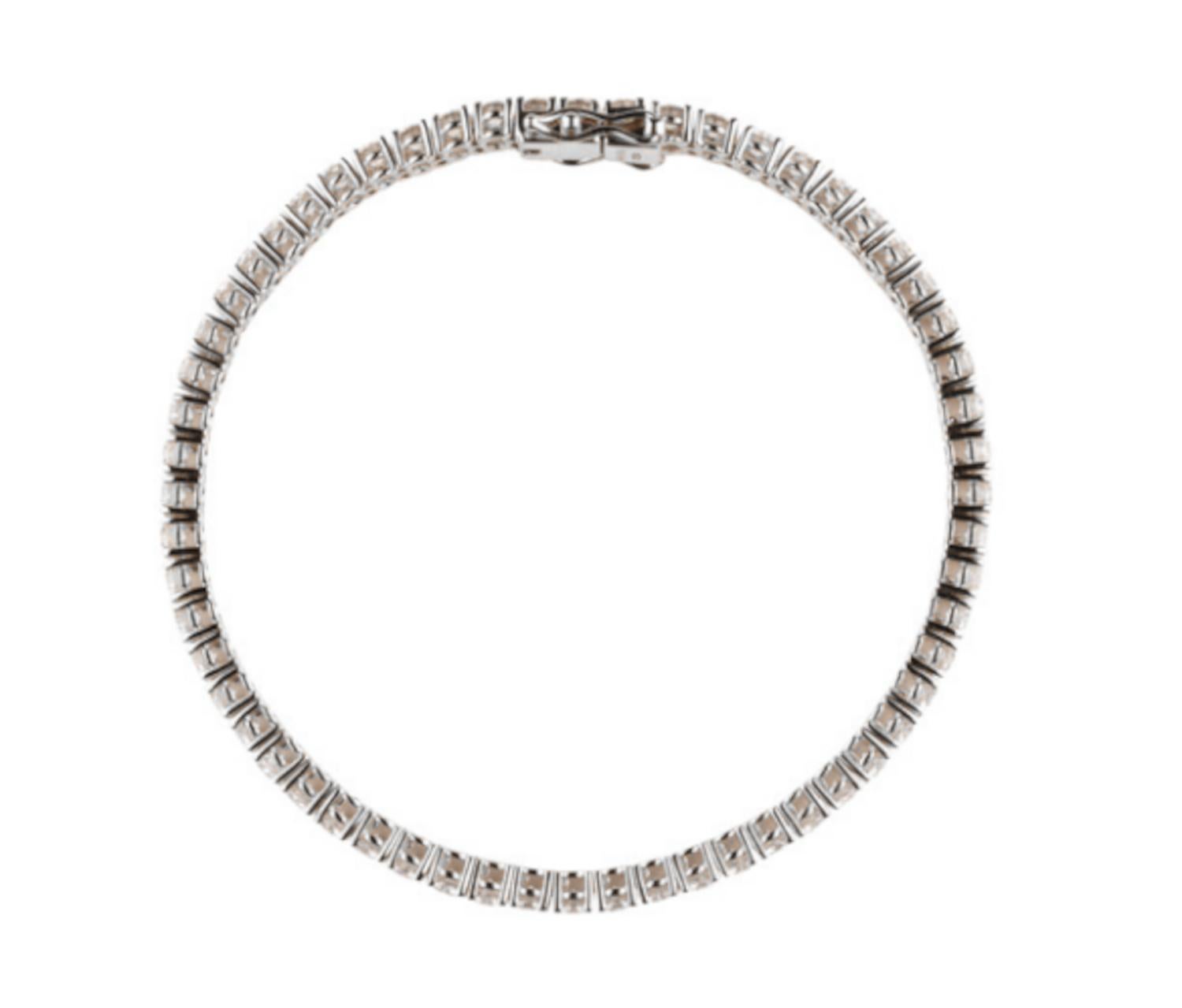 Round Cut 5.70 Carat F Color VS Clarity Made In Italy 18K White Gold Tennis Bracelet For Sale
