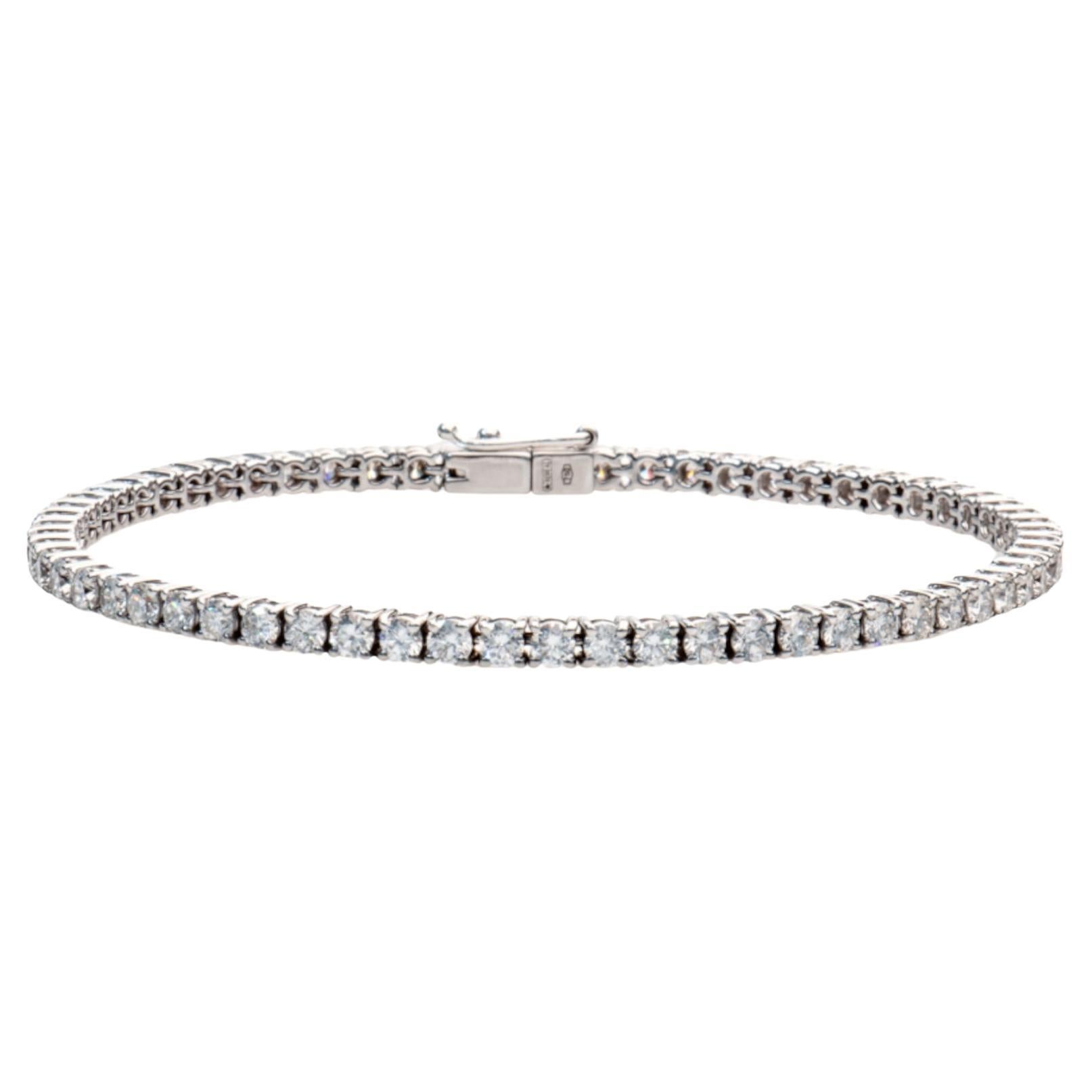 5.70 Carat F Color VS Clarity Made In Italy 18K White Gold Tennis Bracelet For Sale