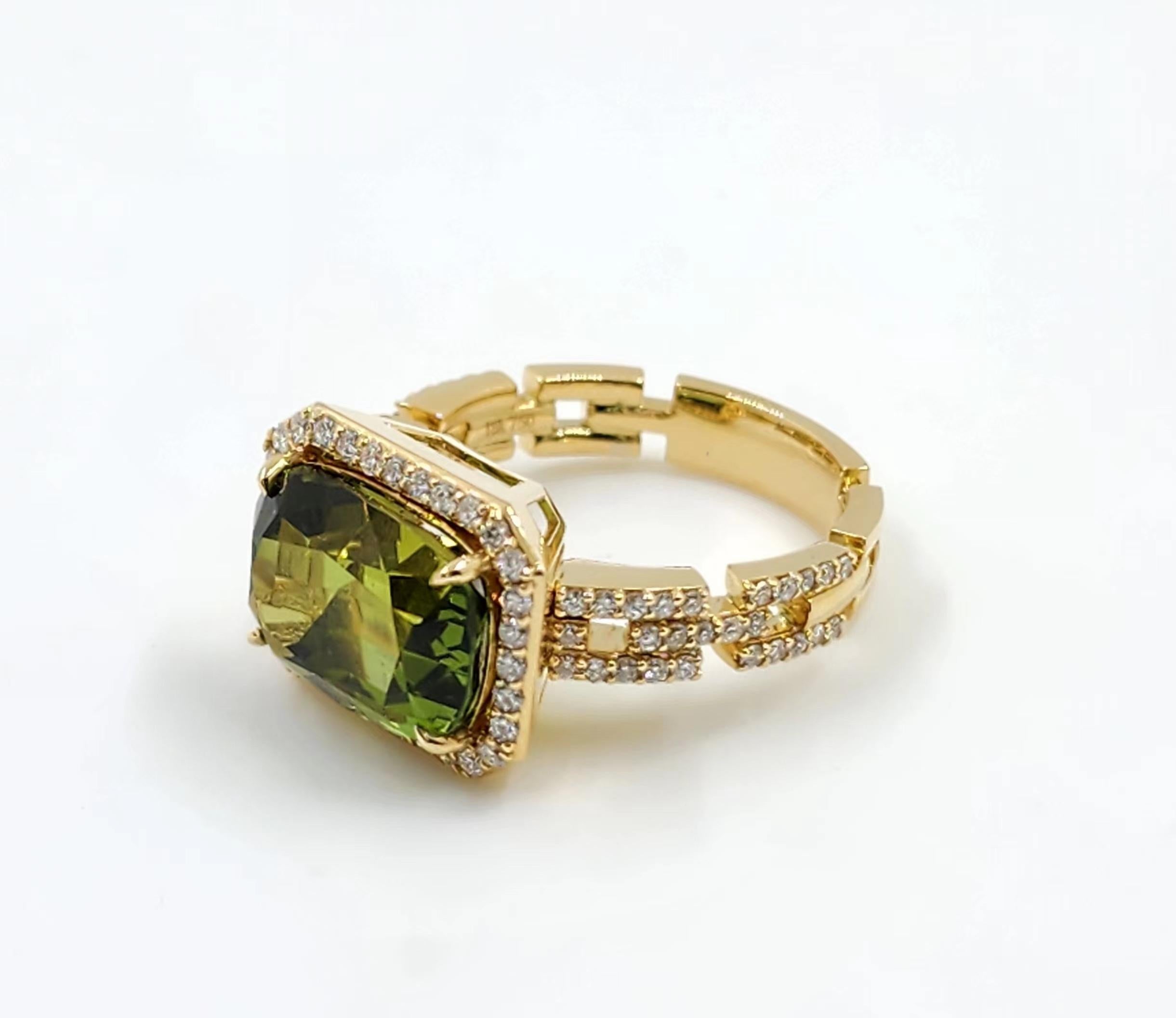 5.70 Carat Green Tourmaline and Diamond Ring in 18K Yellow Gold 2