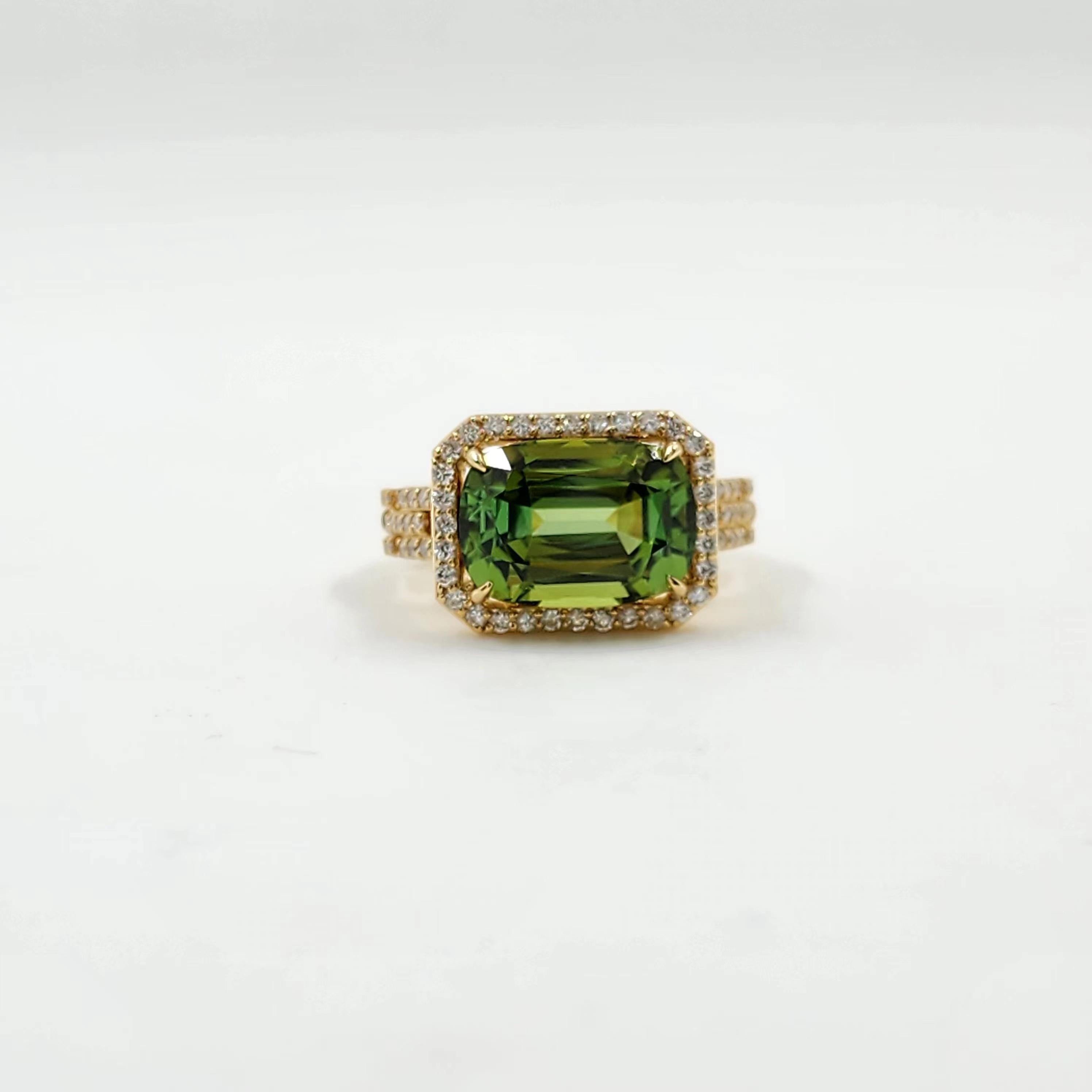 5.70 Carat Green Tourmaline and Diamond Ring in 18K Yellow Gold 3