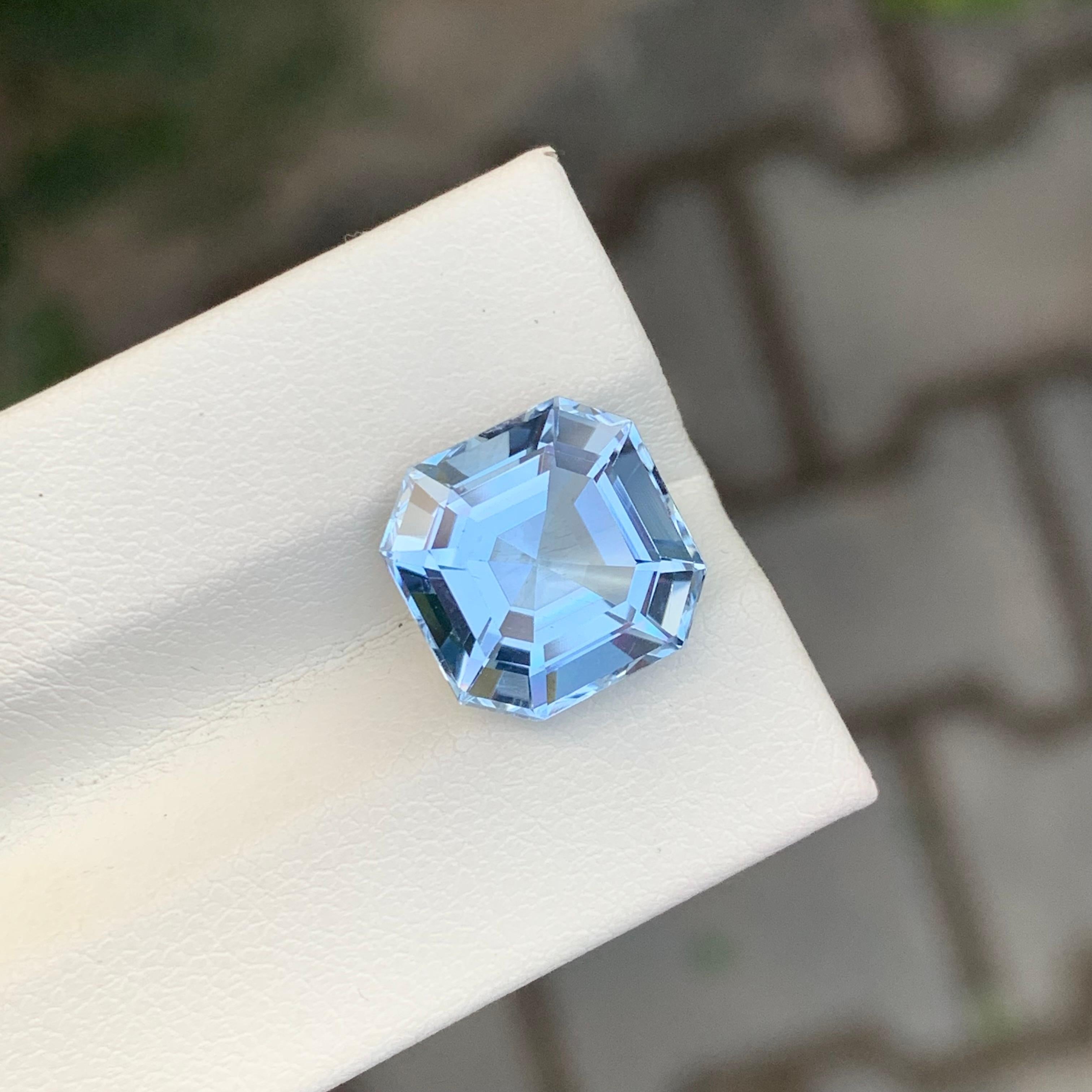 Faceted Goshenite

Weight: 5.70 Carats
Dimension: 11.1 x 11 x 7.3 Mm
Origin: Pakistan
Shape: Square 
Color: Blue
Certficate; On Customer Demand
.
Goshenite, a captivating and pristine gemstone, belongs to the beryl mineral family, which also