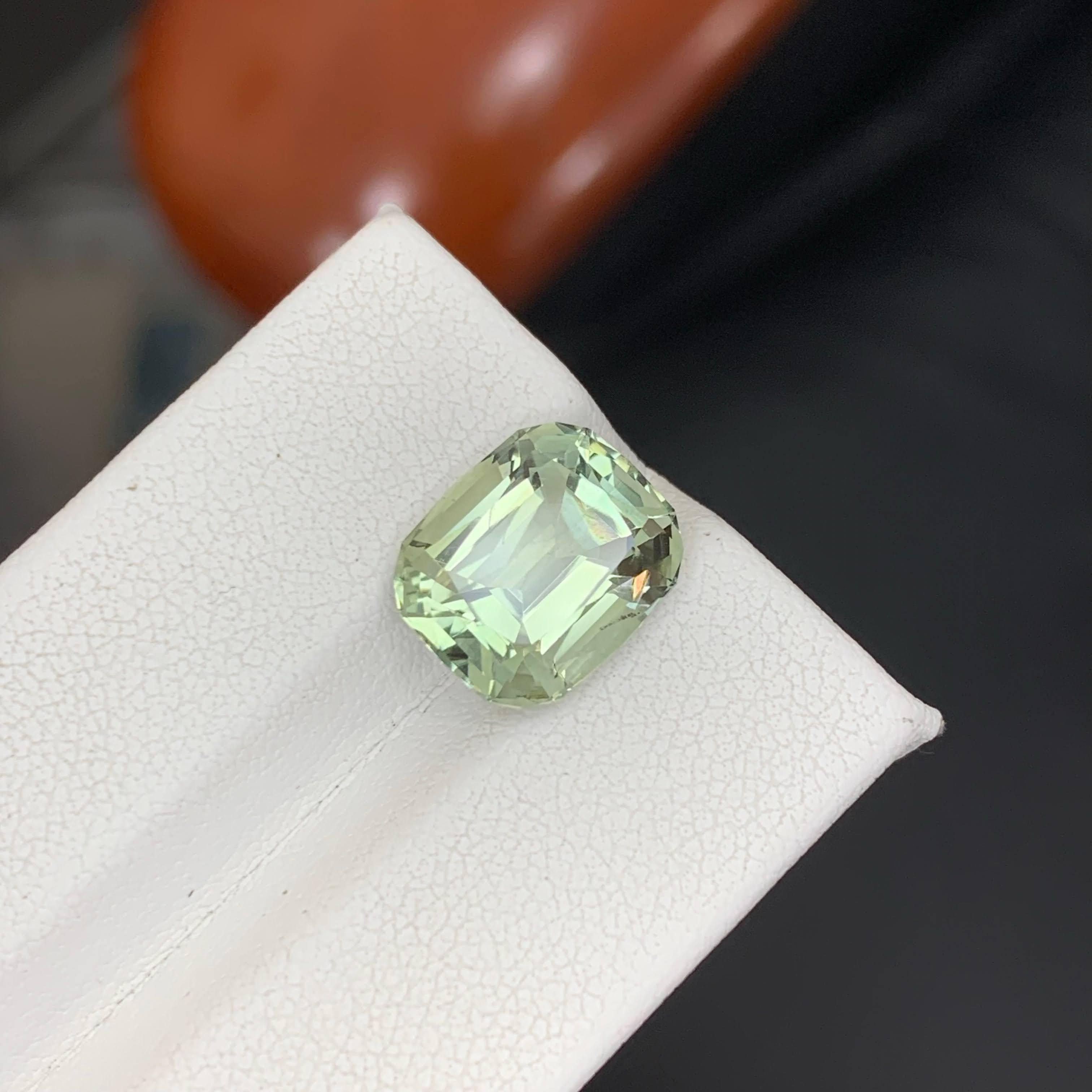 5.70 Karat Natürlicher loser grünlicher Amethyst Stein Kissenschliff Afrikanischer Edelstein (Moderne) im Angebot