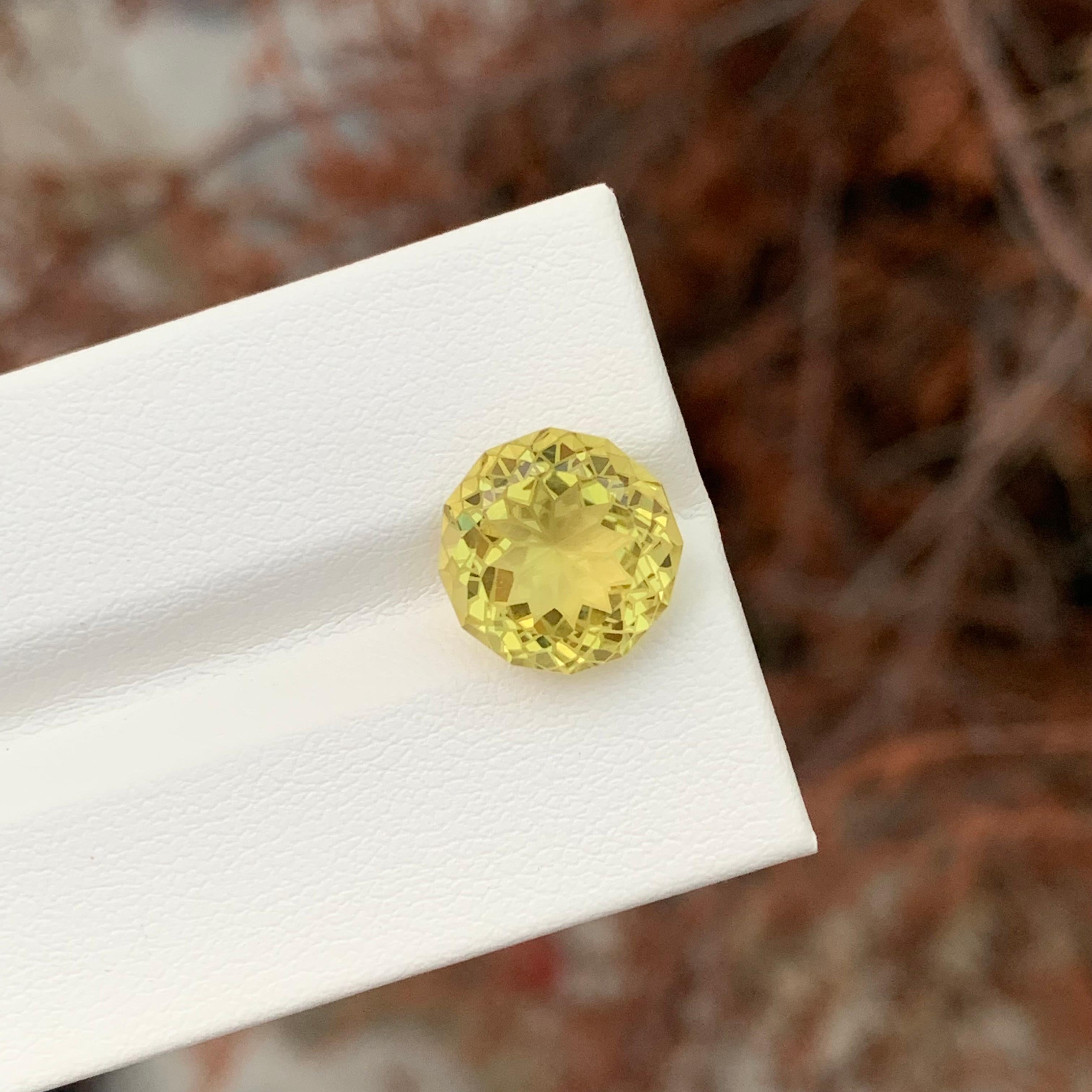 Women's or Men's 5.70 Carat Natural Loose Lemon Quartz Round Shape Gemstone For Sale