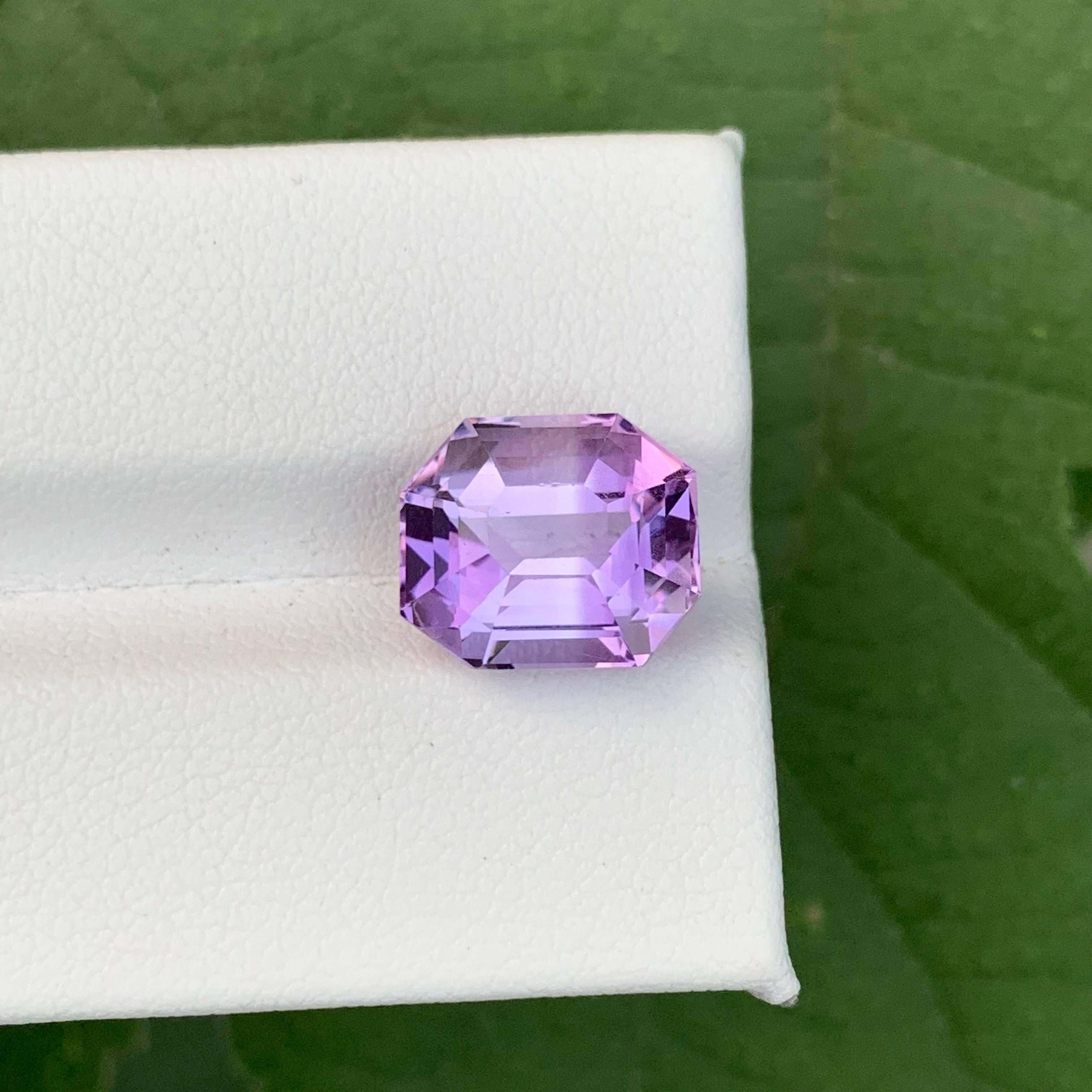 5,70 Karat Natürlicher Loser Hellvioletter Amethyst Smaragdschliff Brasilianischer Edelstein im Angebot 6