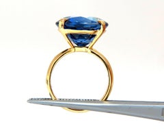 5.70 Carat Synthetic  Sapphire Diamonds Ring Kashmir Blue