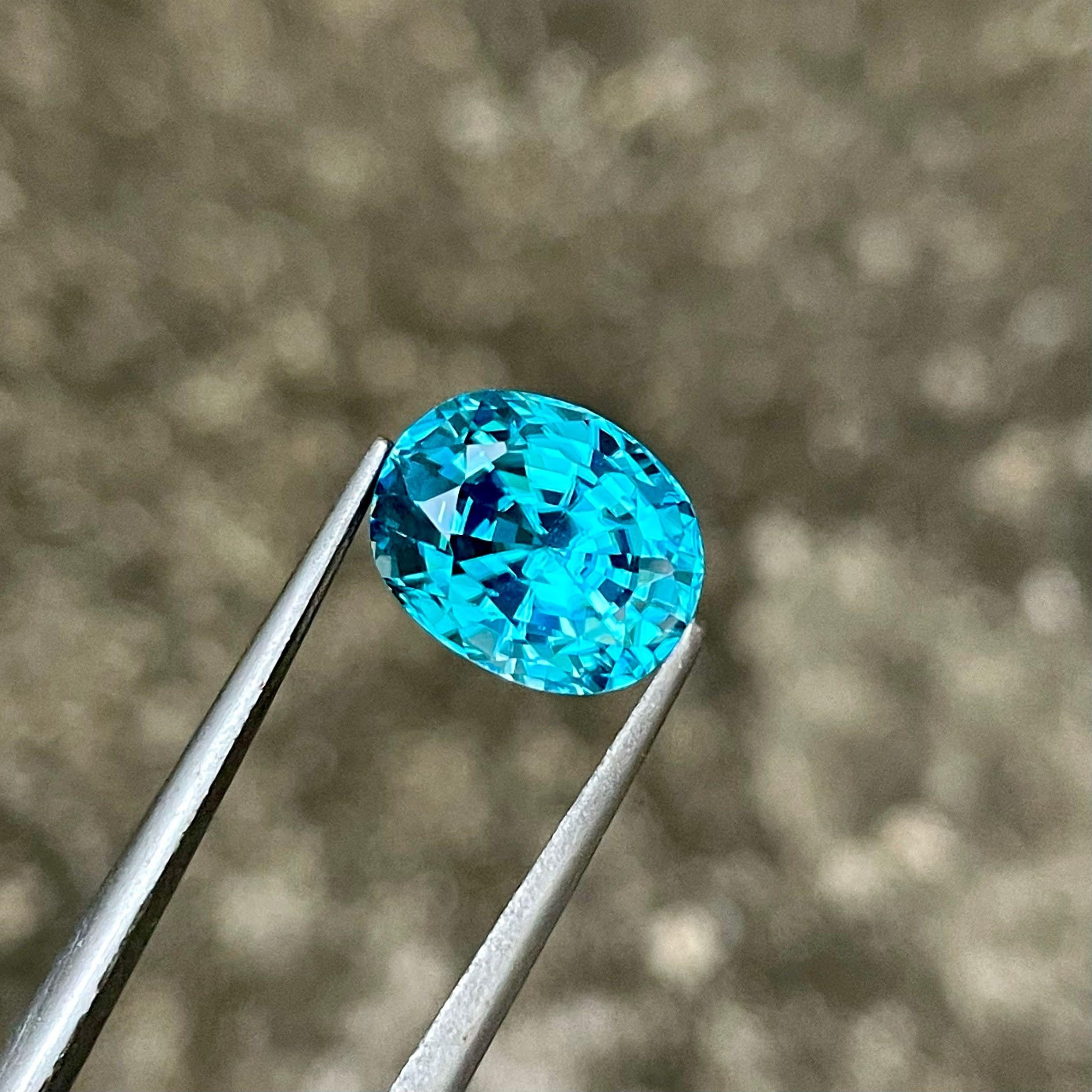 5.70 carats Electric Blue Zircon Stone Oval Cut Cambodian Gemstone For Sale 1