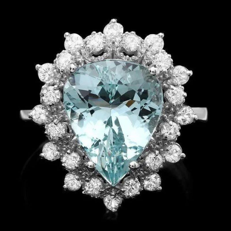 Mixed Cut 5.70 Carats Natural Aquamarine and Diamond 14K Solid White Gold Ring For Sale