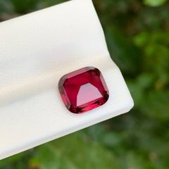 5.70 carats Pinkish Red Umbalite Garnet Stone Cushion Cut from Africa