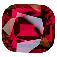 Pierre de grenat umbalite rouge rosé taille coussin de 5,70 carats d'Afrique