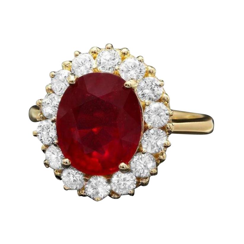 5.70 Carats Red Ruby and Natural Diamond 14k Solid Yellow Gold Ring For Sale