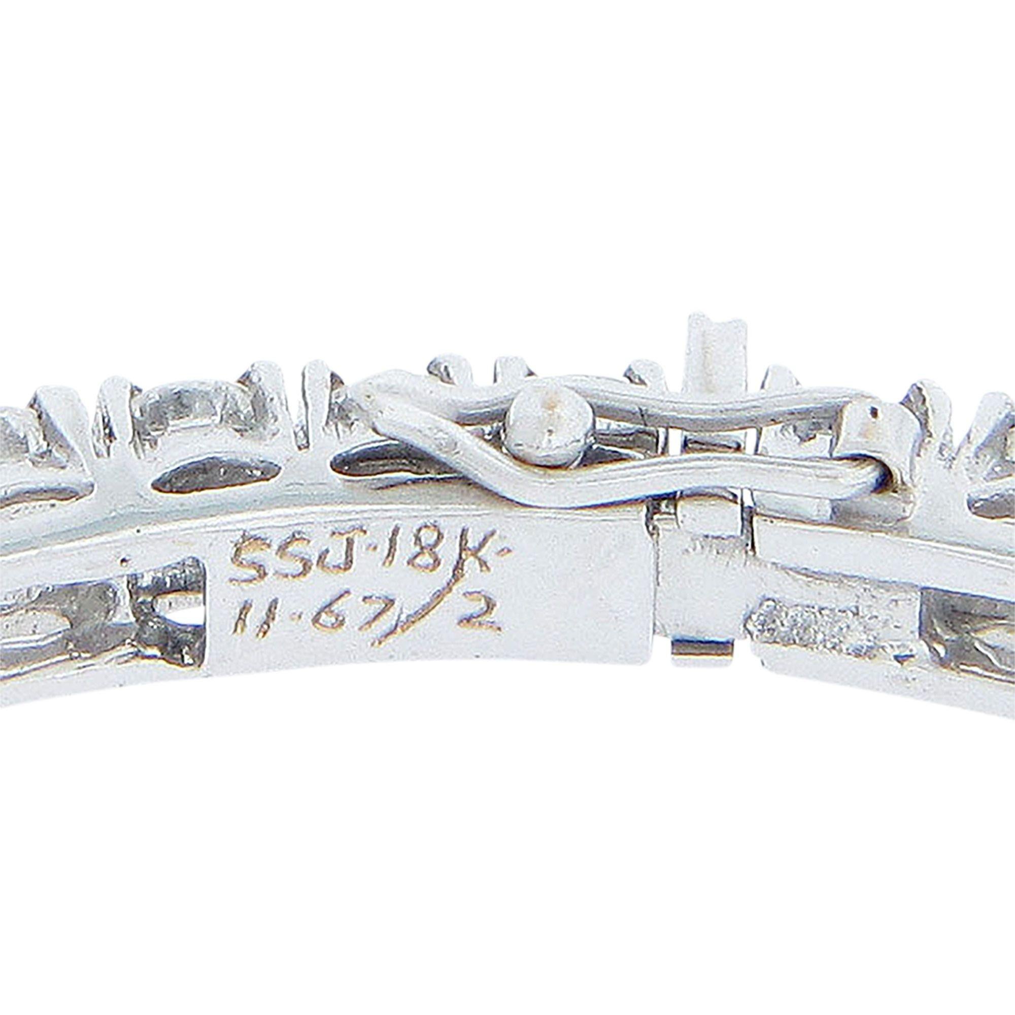 Bracelet jonc à charnières avec diamants 5,70 carats poids total Pour femmes en vente