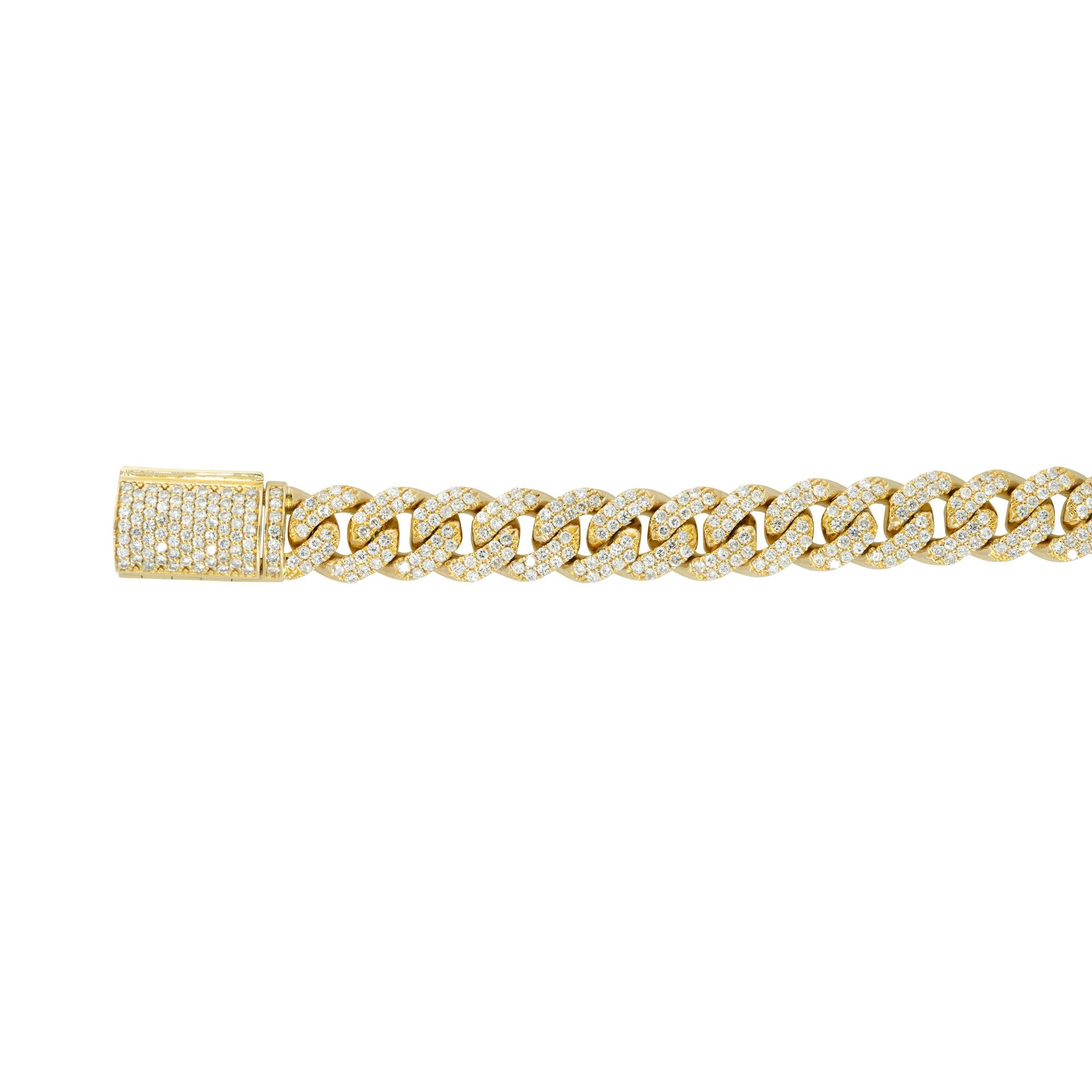 Modern 5.71 Carat Pave Diamond Cuban Link Bracelet 14 Karat in Stock For Sale