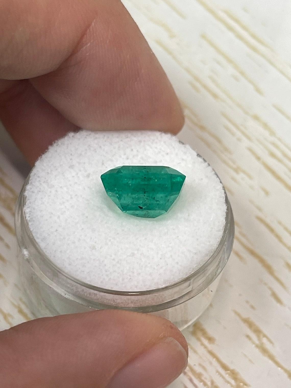 5,72 Carati 11x10,5 Smeraldo colombiano della foresta lentigginosa - Taglio Asscher Verde Muzo In condizioni Nuovo in vendita a Jupiter, FL