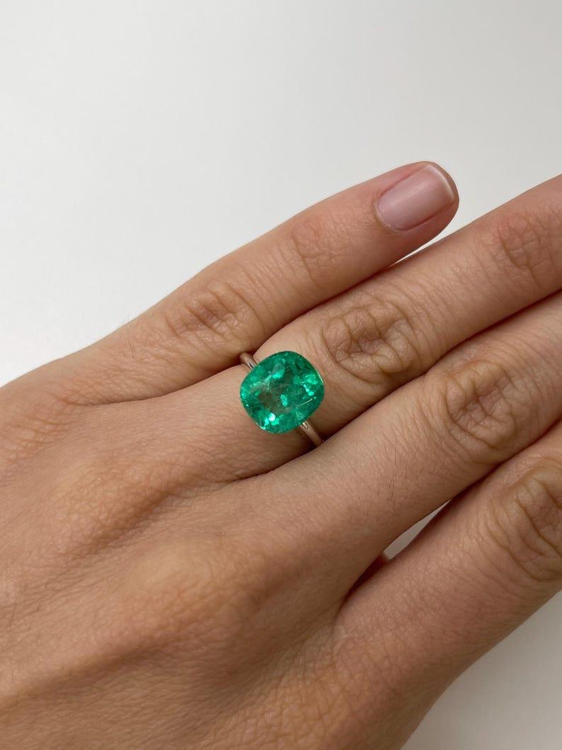 5.72 Carat Vivid Bluish Green Colombian Emerald - Muzo Cushion Cut May Birthston For Sale 3