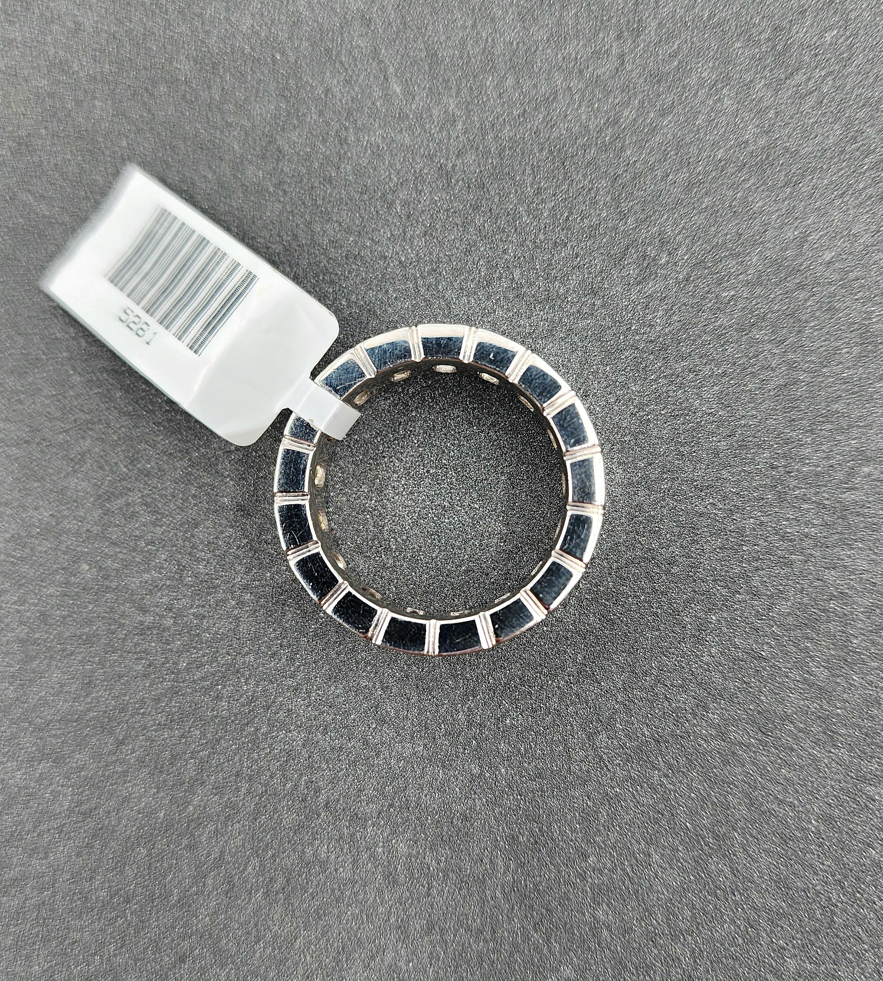 Women's or Men's 5.72 Carat Emerald-Cut Bezel-Set Diamond Eternity Ring, 17 Diamonds, Platinum For Sale