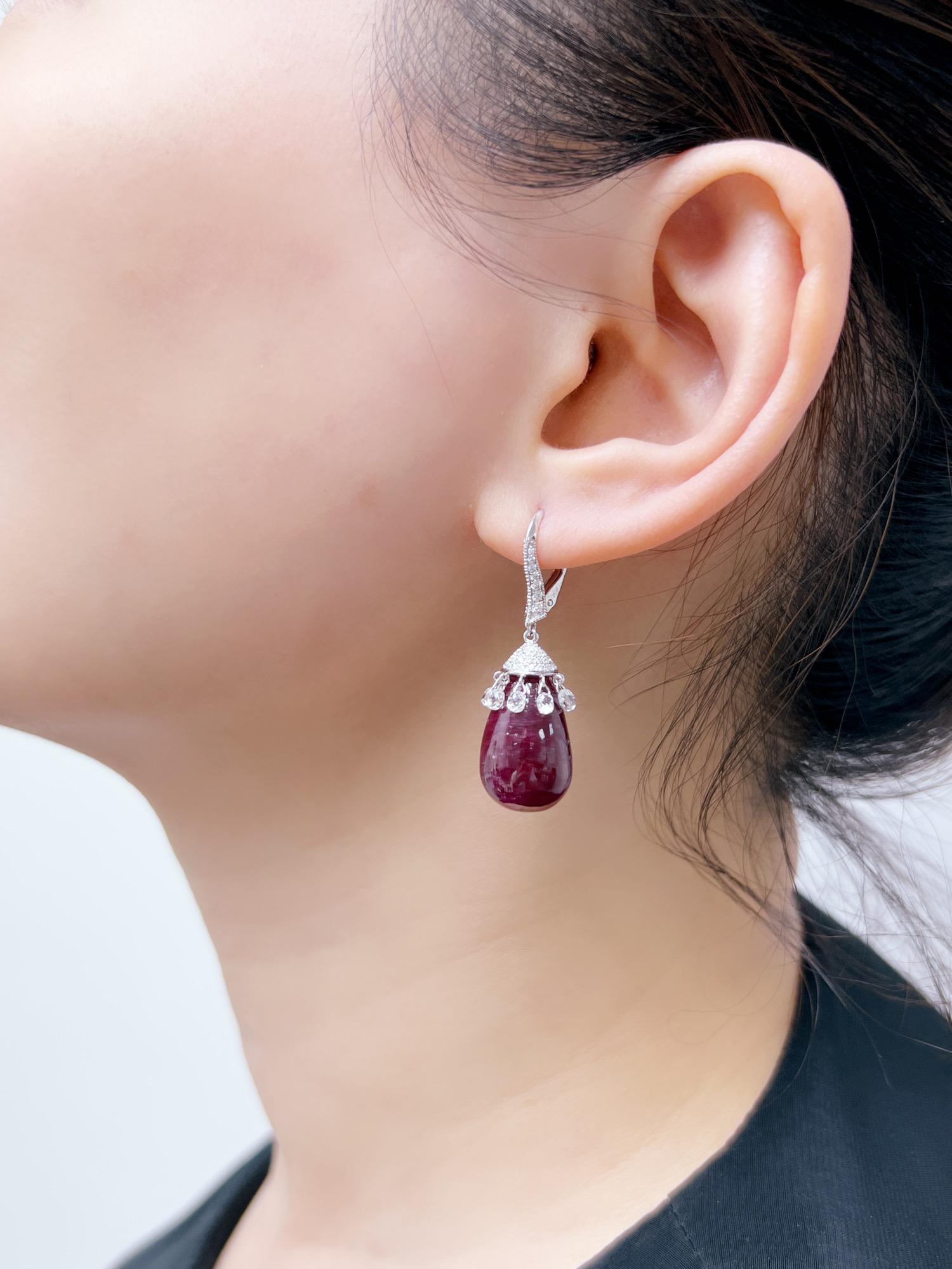 57.22 Carats Ruby and Diamond Earrings on 18 Karat White Gold In New Condition For Sale In Wan Chai District, HK