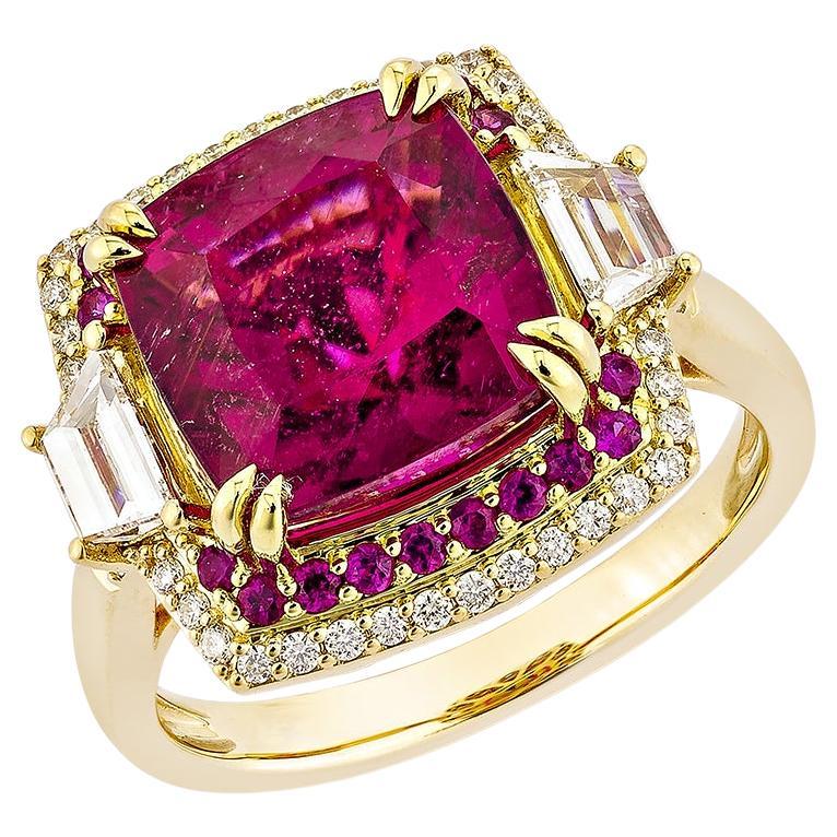5.73 Carat Rubellite Cocktail Ring in 18Karat Yellow Gold with Ruby and Diamond. For Sale