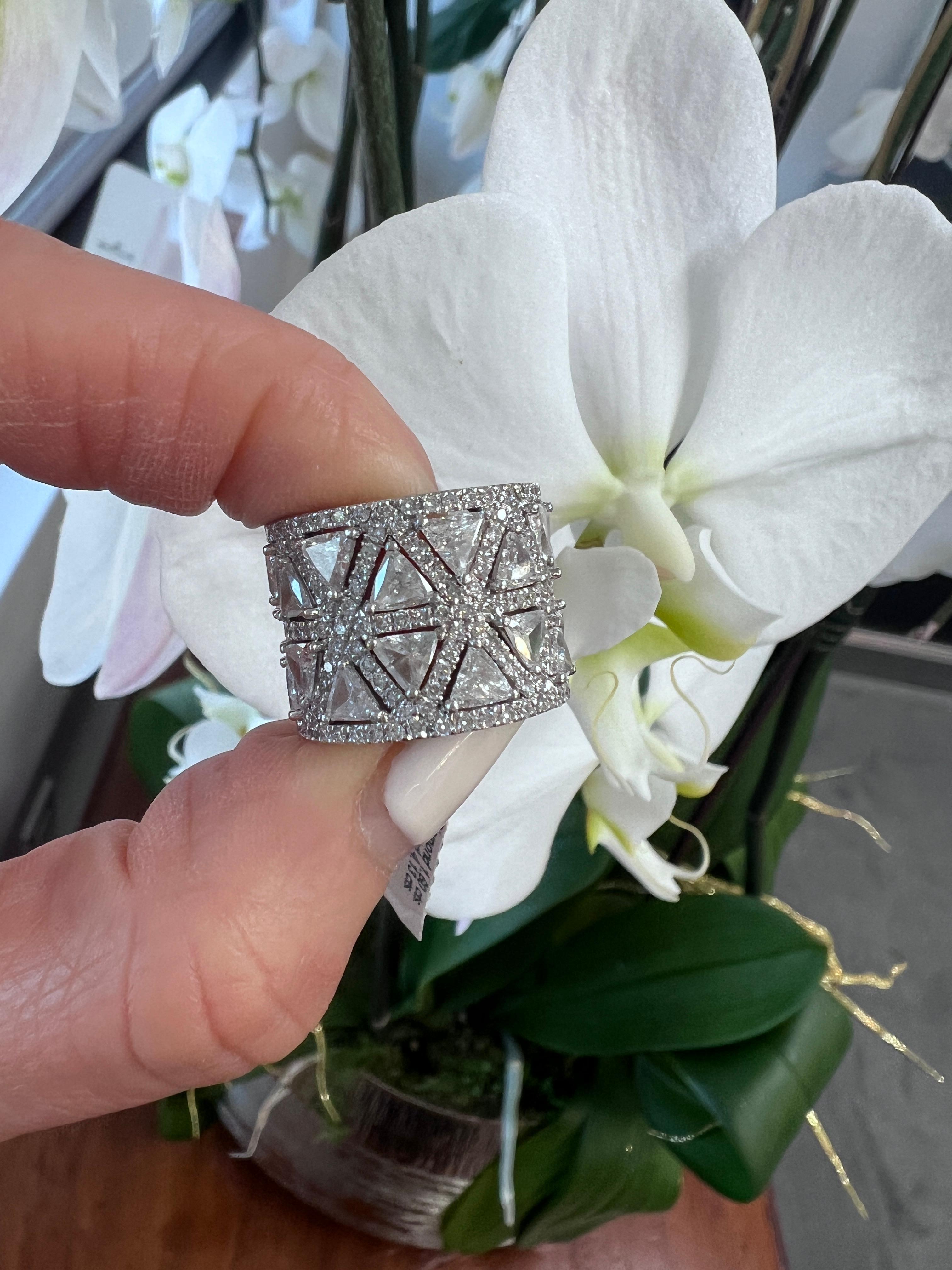 5.73 Carat Wide Diamond Encrusted Bridal Ring Band For Sale 2