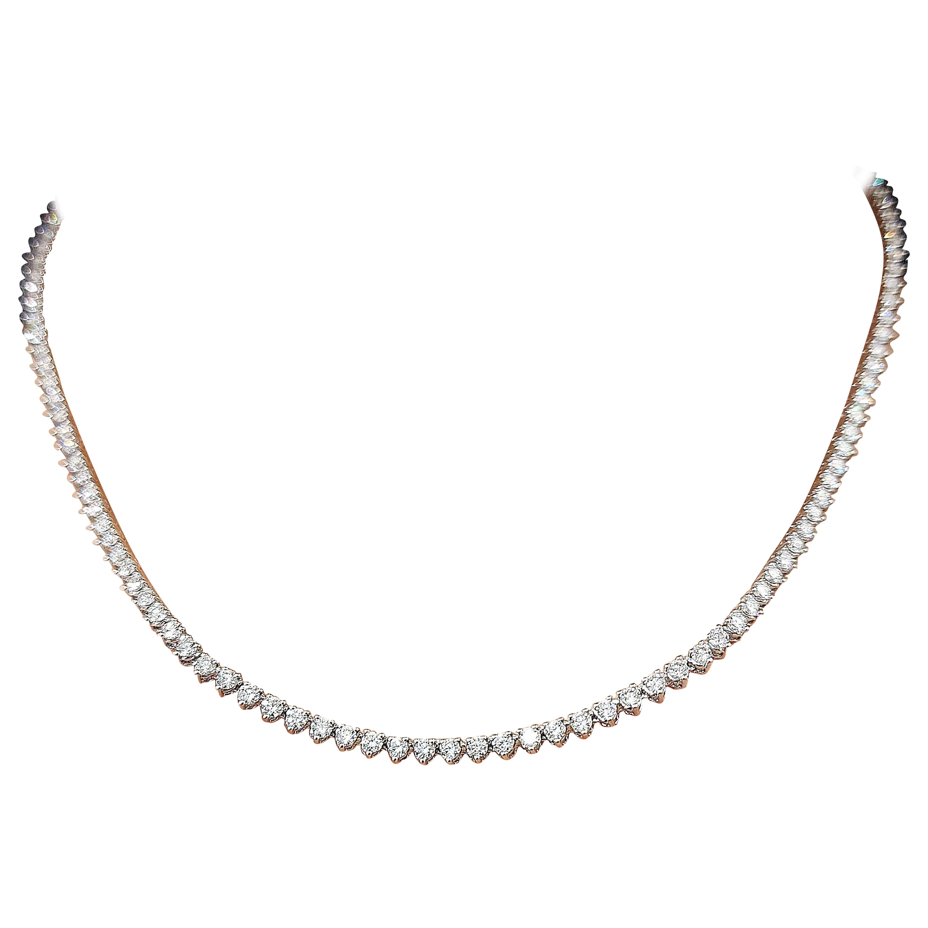 5.73 ct 3-Prong Diamond Tennis Necklace For Sale