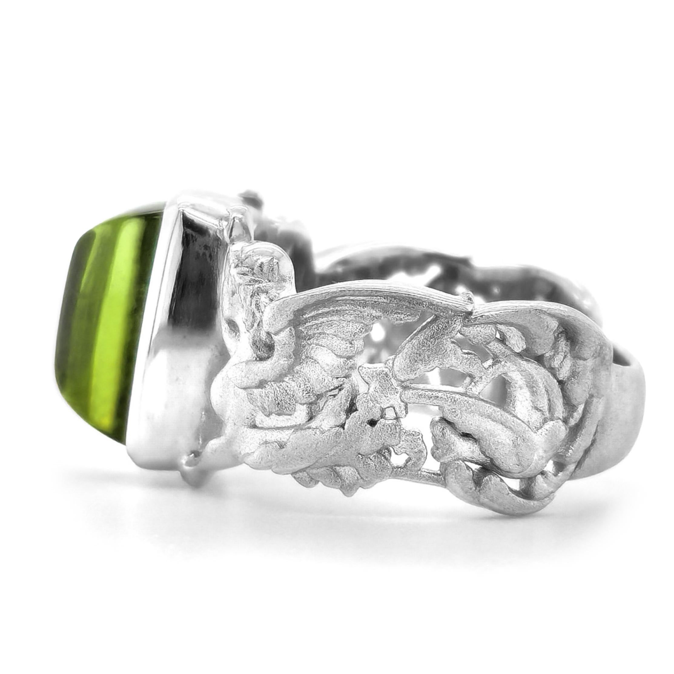 Turmalina verde natural Sugarloaf Piedra de 5,74 quilates engastada en anillo de oro blanco de 18 quilates Corte mixto en venta