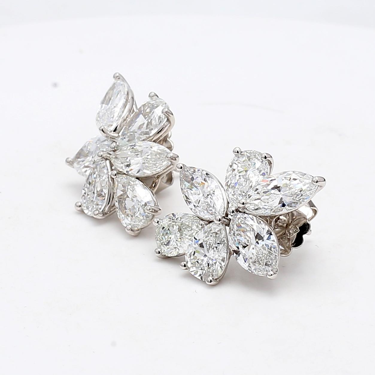 Anello di fidanzamento ovale da 5,74 carati con diamanti rotondi e giallo chiaro 18 carati YG in vendita 2