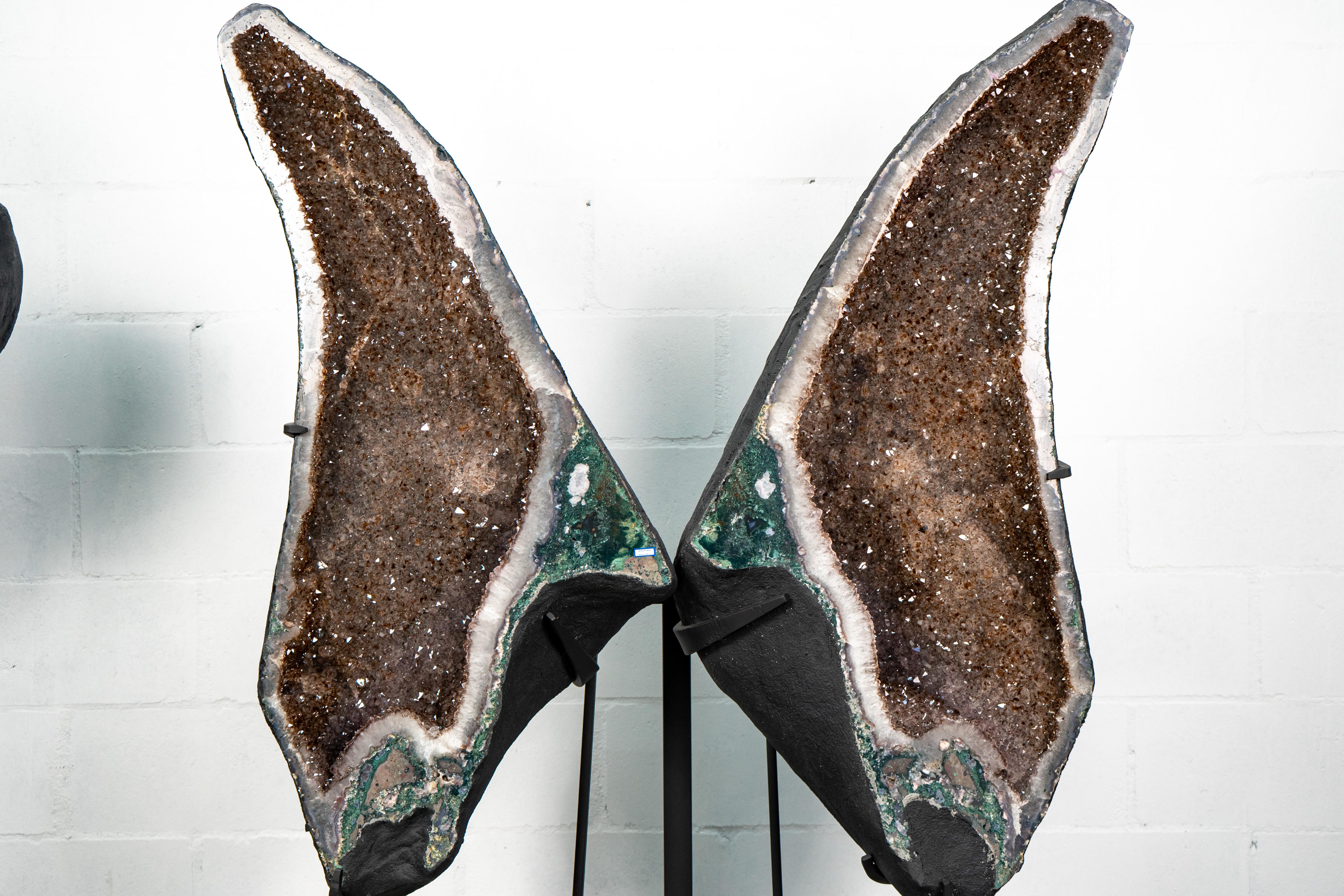5.74 Ft Tall Amethyst Geode Wings In New Condition For Sale In Ametista Do Sul, BR