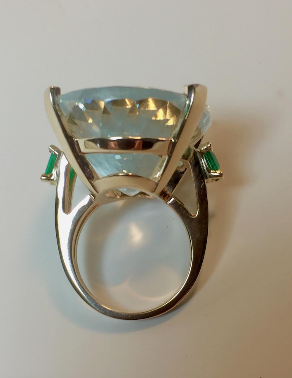57.40 Carat Aquamarine Emerald Vintage Gold Retro Style Ring  2