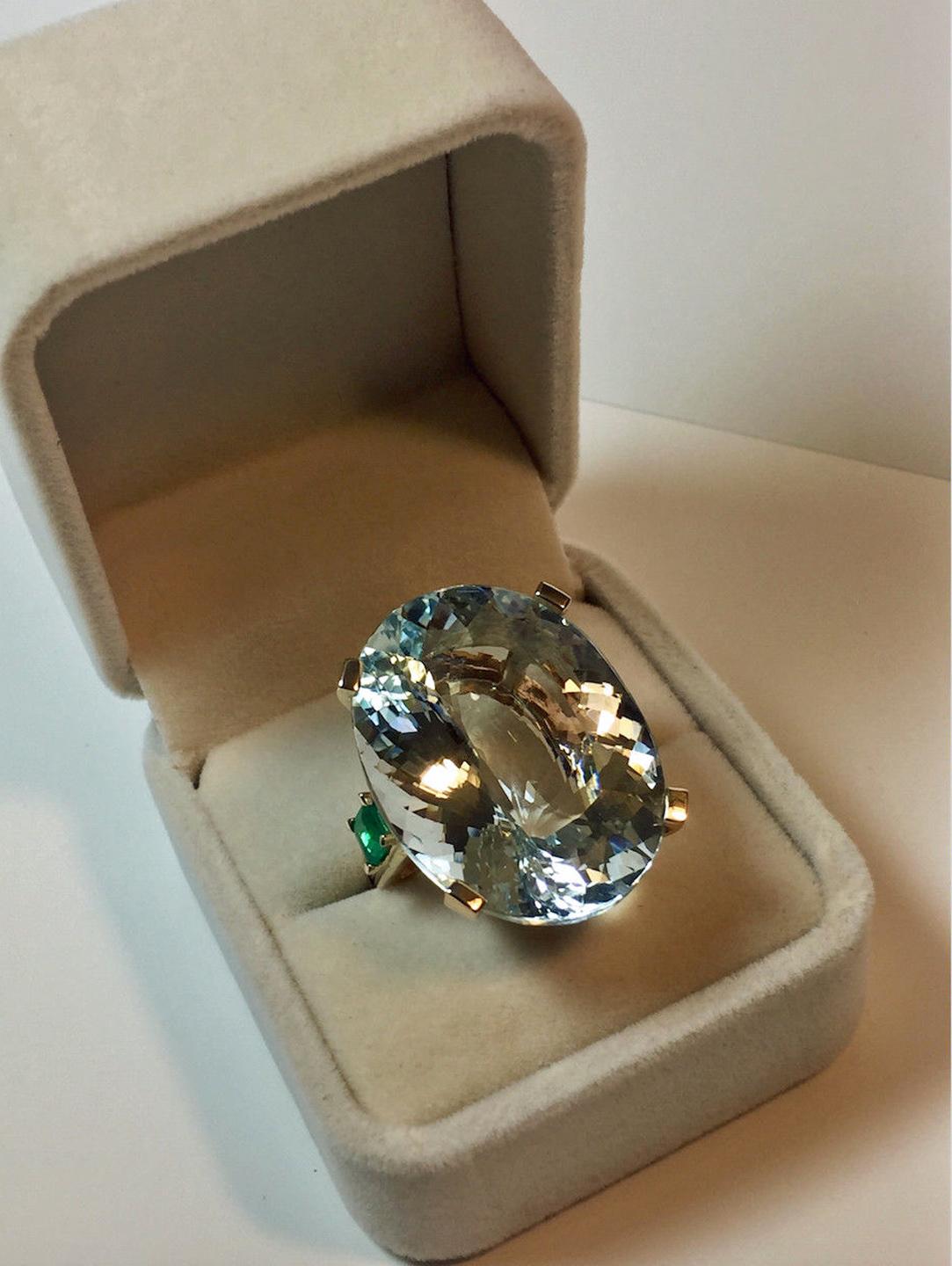 57.40 Carat Aquamarine Emerald Vintage Gold Retro Style Ring  4