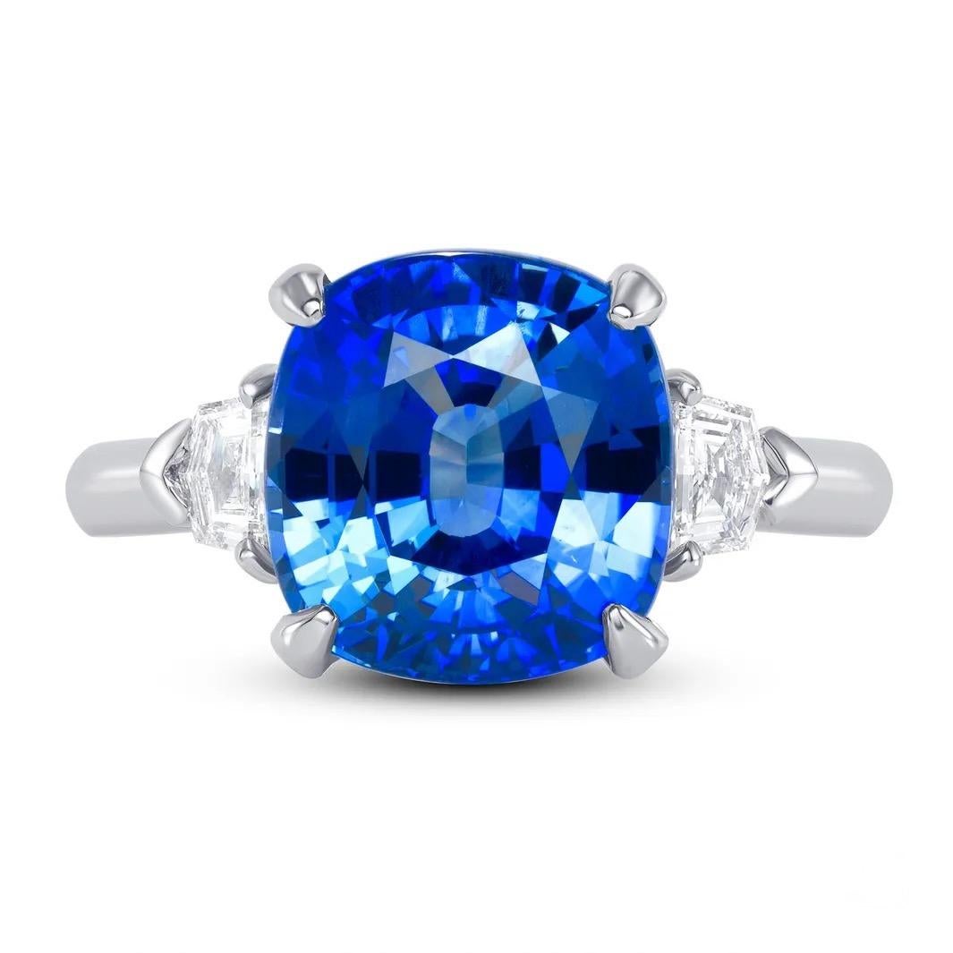 5,74ct Kissen Ceylon Blue Sapphire Platin Ring. GIA-zertifiziert. (Antiker Kissenschliff) im Angebot