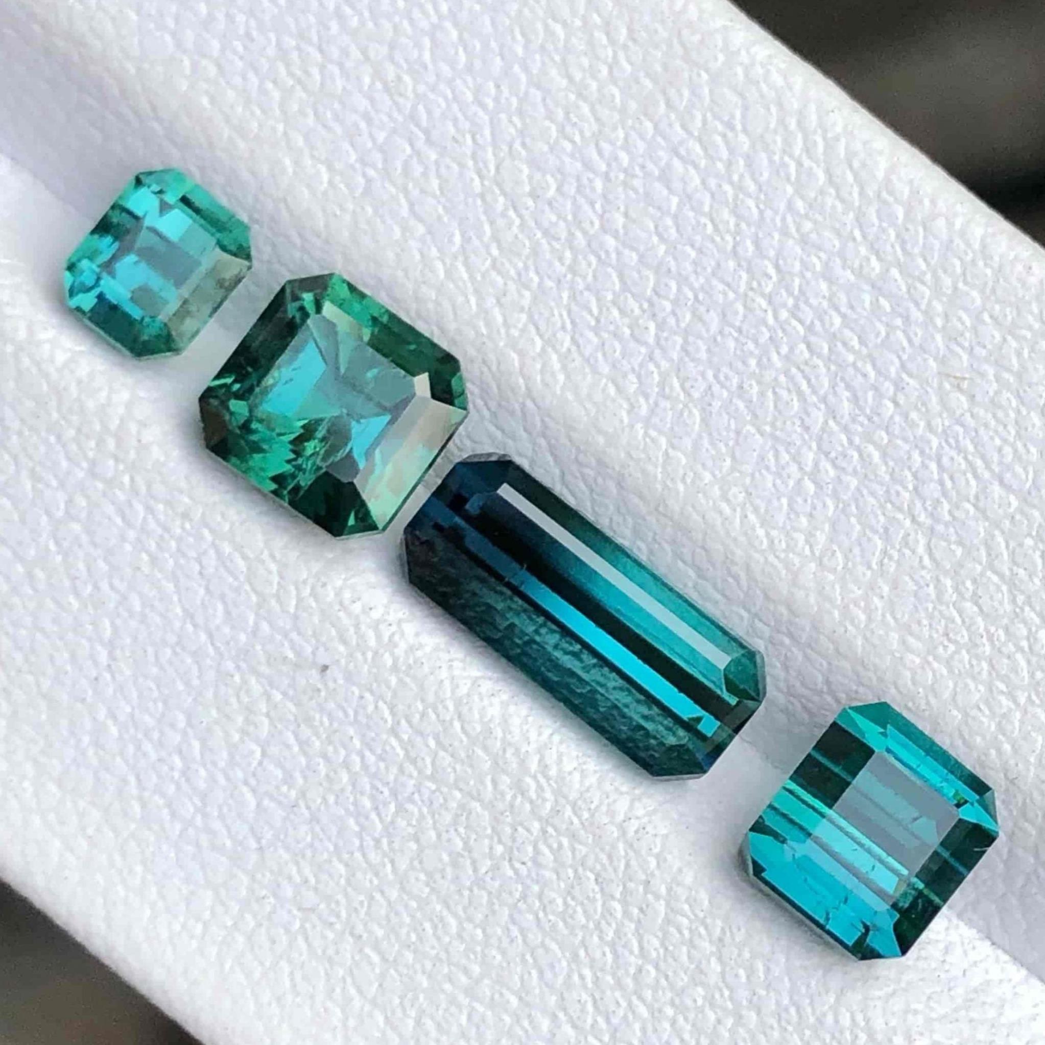 Moderno Set di tormaline blu verdastre 6,25 carati Gemma di tormalina per la creazione di gioielli in vendita