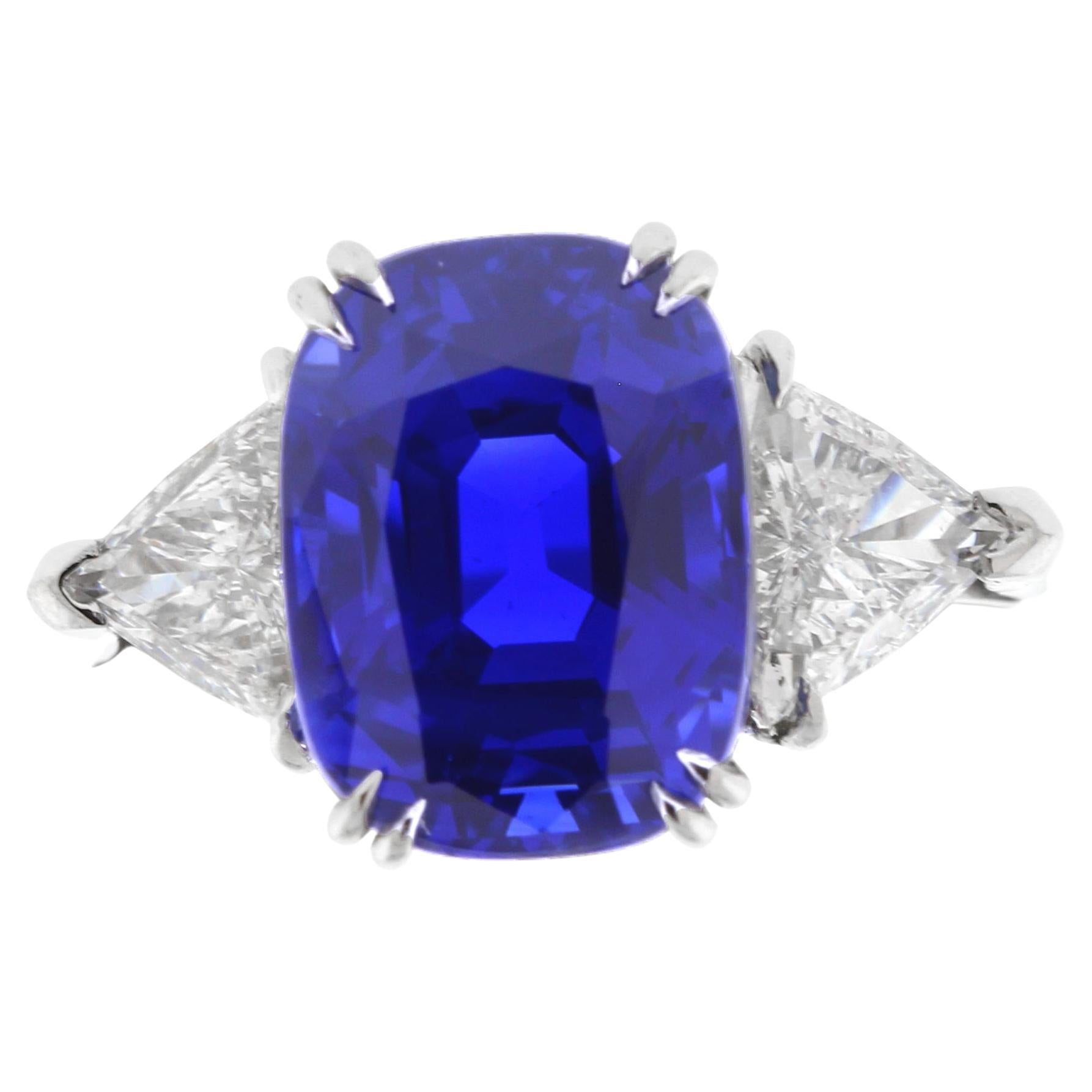 5.75 Carat AGL Certified Non Heated Kashmir Sapphire and Diamond Ring