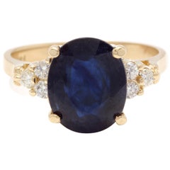 5.75 Carat Exquisite Natural Blue Sapphire and Diamond 14K Solid Yellow Gold