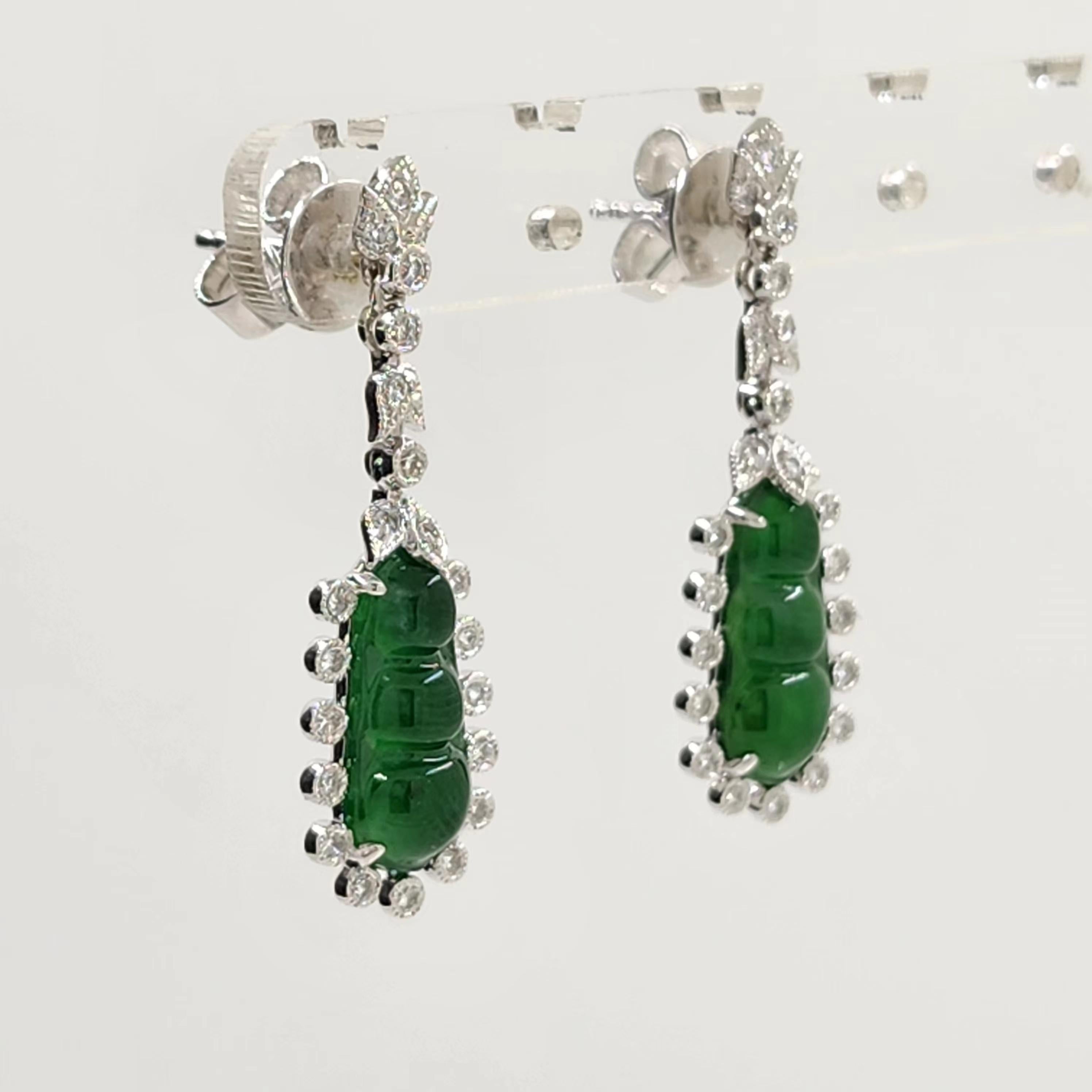 Women's 5.75 Carat Jade and Diamond Drop Earring in Platiunum and 18 Karat Gold For Sale