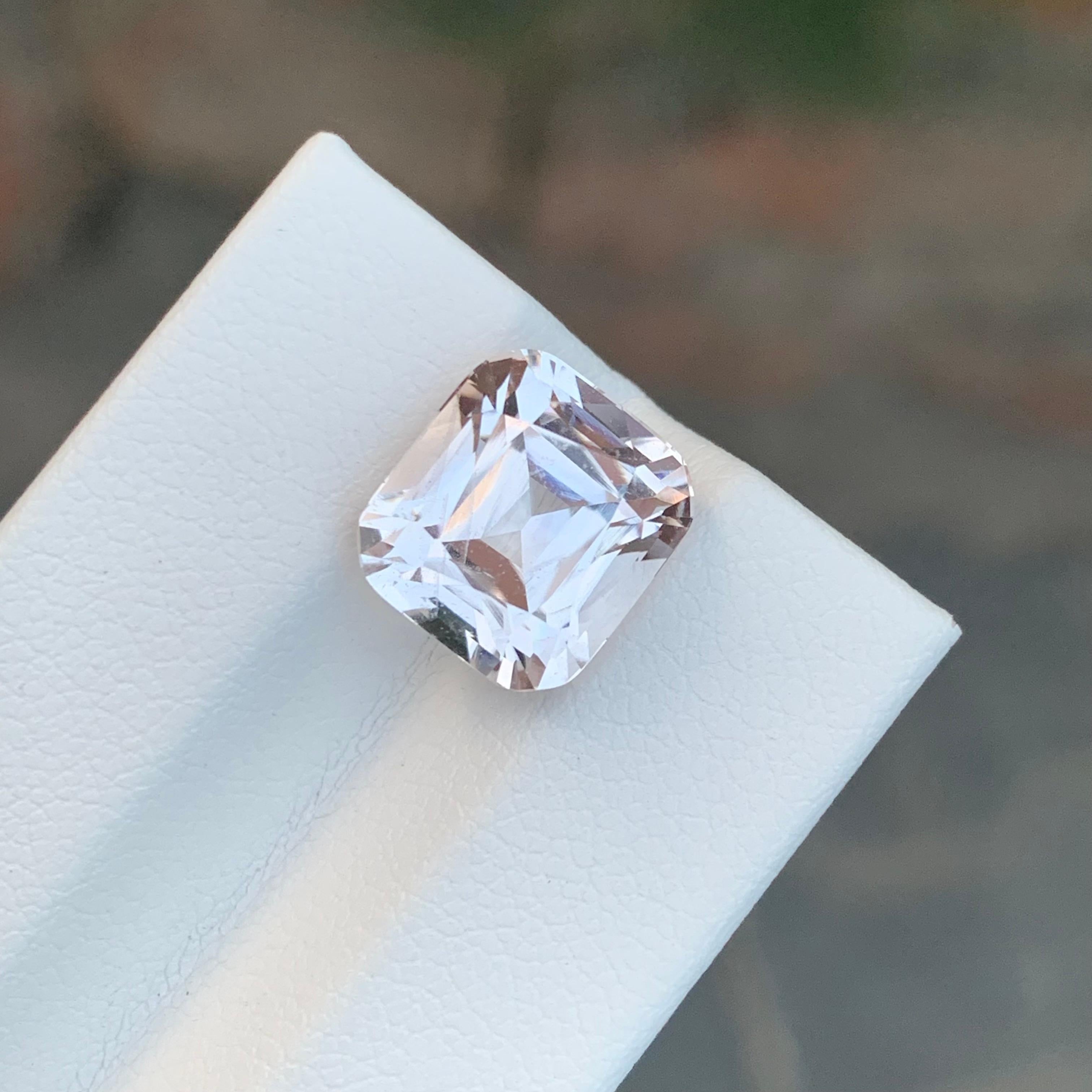 5,75 carati di Morganite naturale sfusa a forma di cuscino in vendita 3